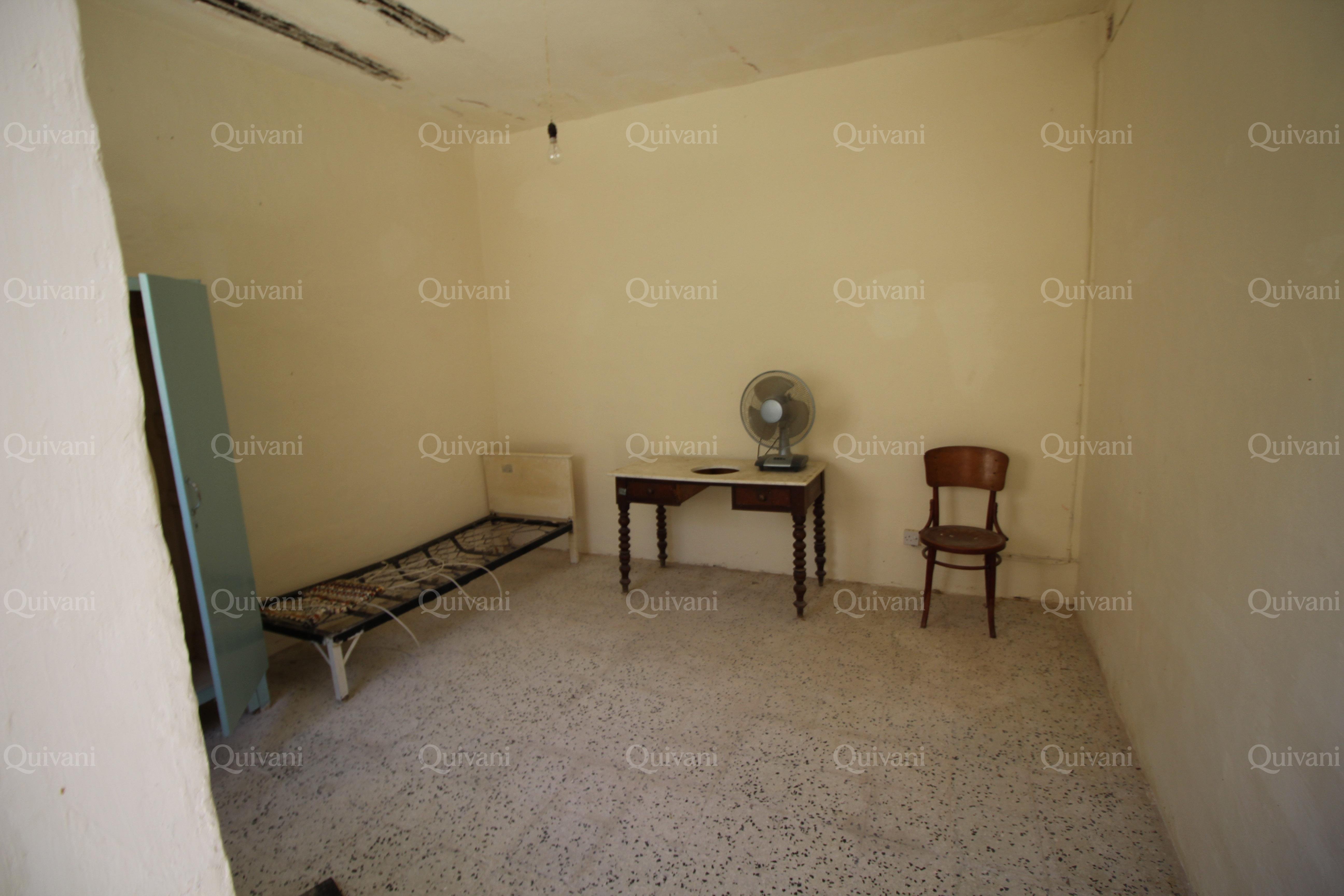 Wardija, Unconverted House of Character