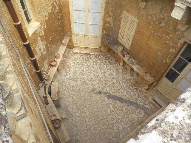 Zebbug, Unconverted House of Character