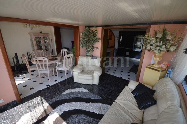 Pembroke, Finished Semi-detached Villa