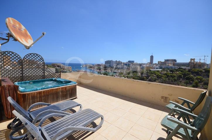 Pembroke, Finished Semi-detached Villa