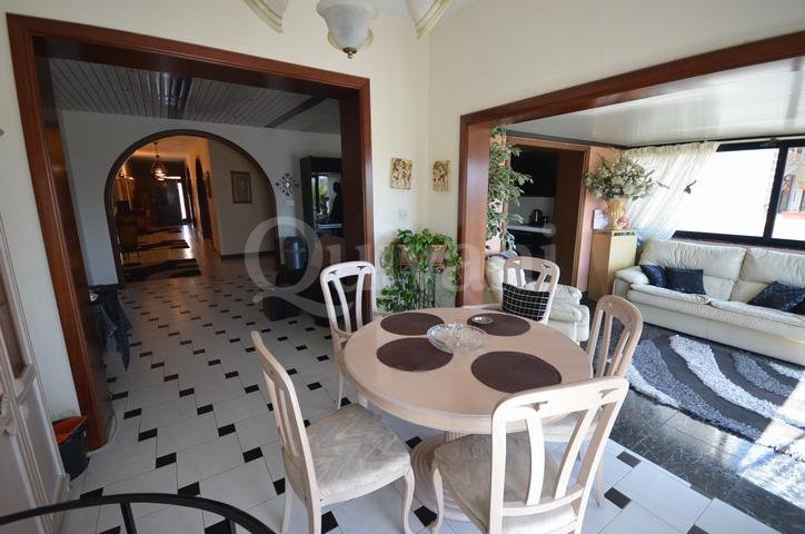 Pembroke, Finished Semi-detached Villa