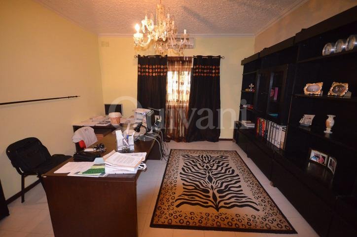 Pembroke, Finished Semi-detached Villa