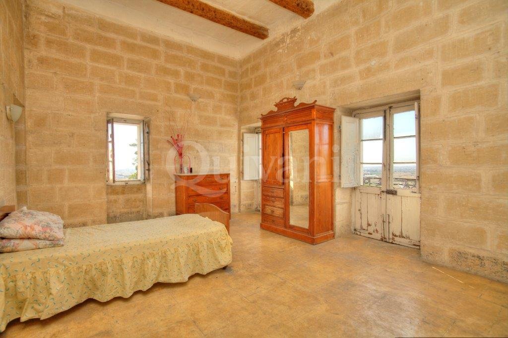 Rabat, Converted House of Character