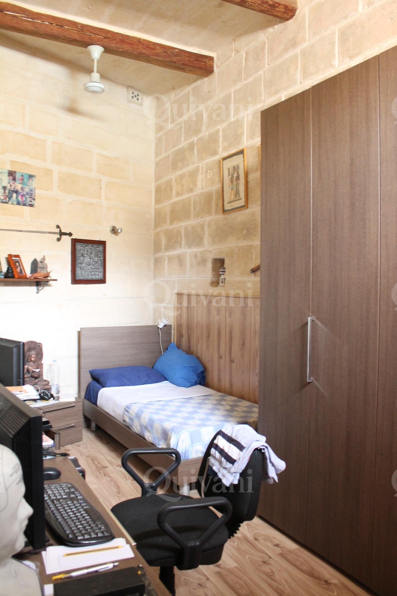 Naxxar, Converted House of Character