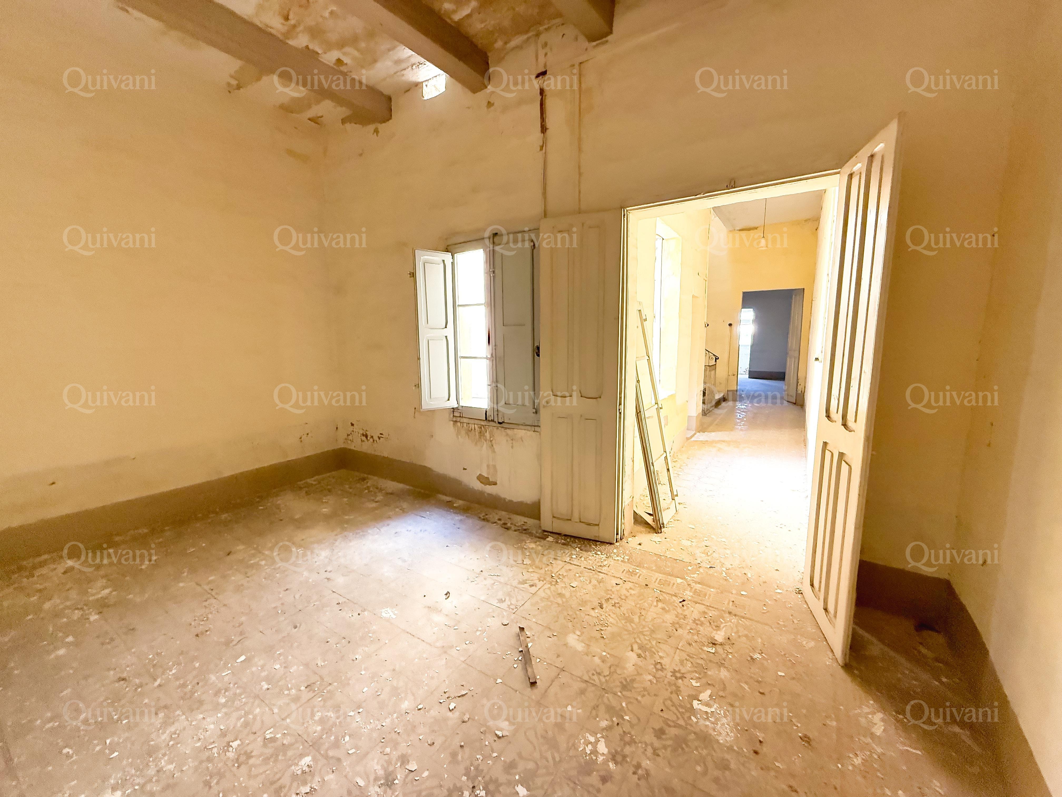 Vittoriosa, Unconverted Town House
