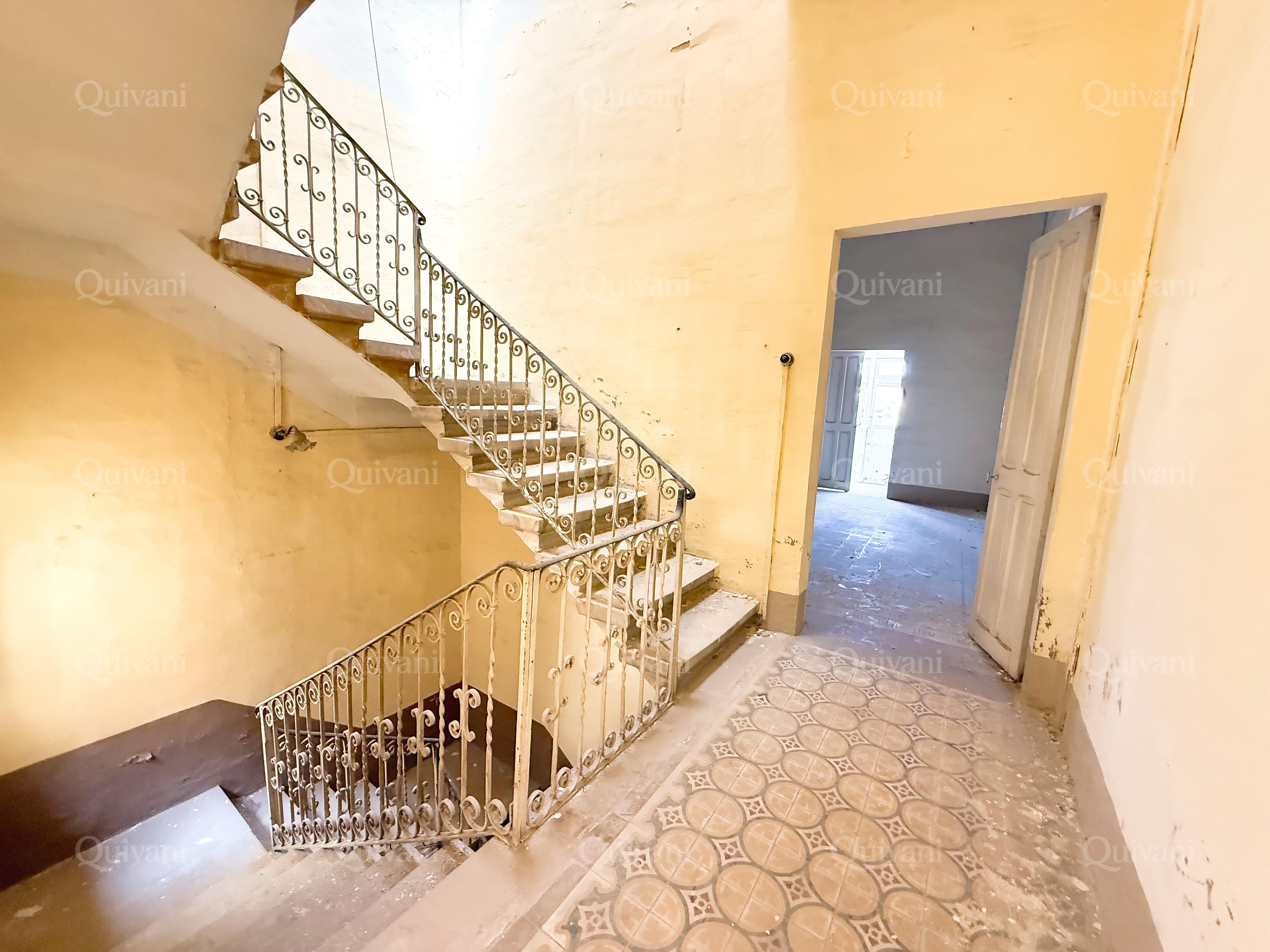 Vittoriosa, Unconverted Town House