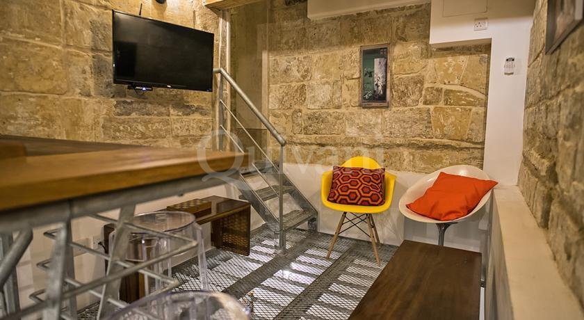 Valletta Furnished Duplex Maisonette