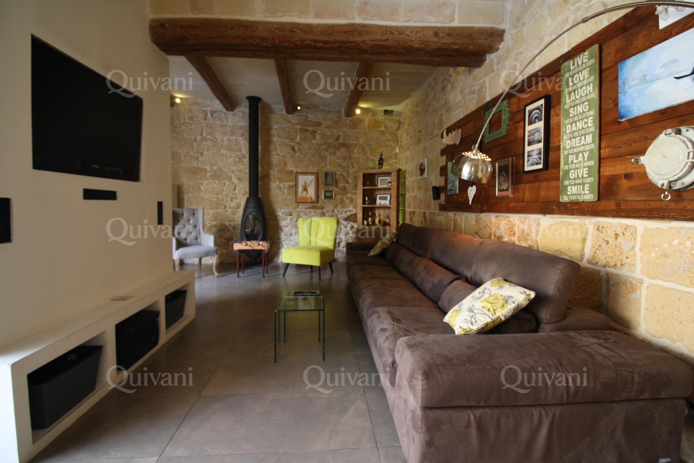 Zejtun, Converted House of Character with Pool