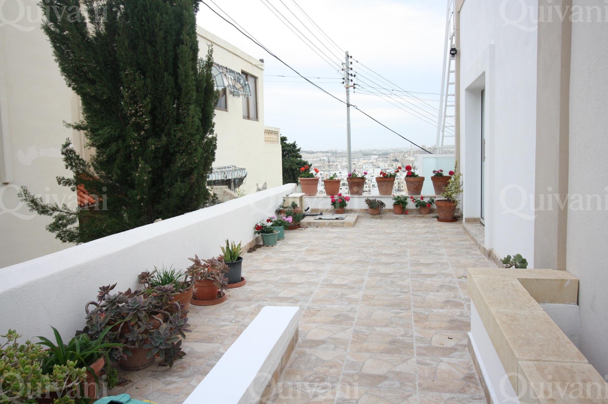 Kappara, Furnished Maisonette