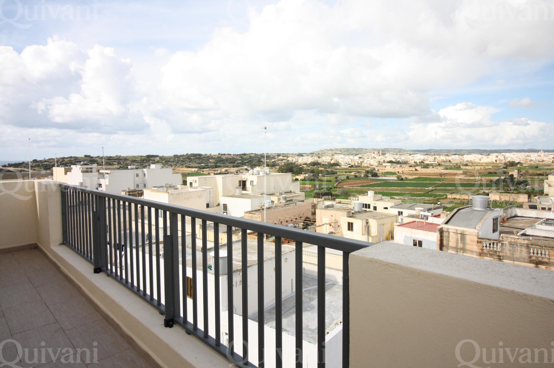 Zurrieq, Furnished Penthouse