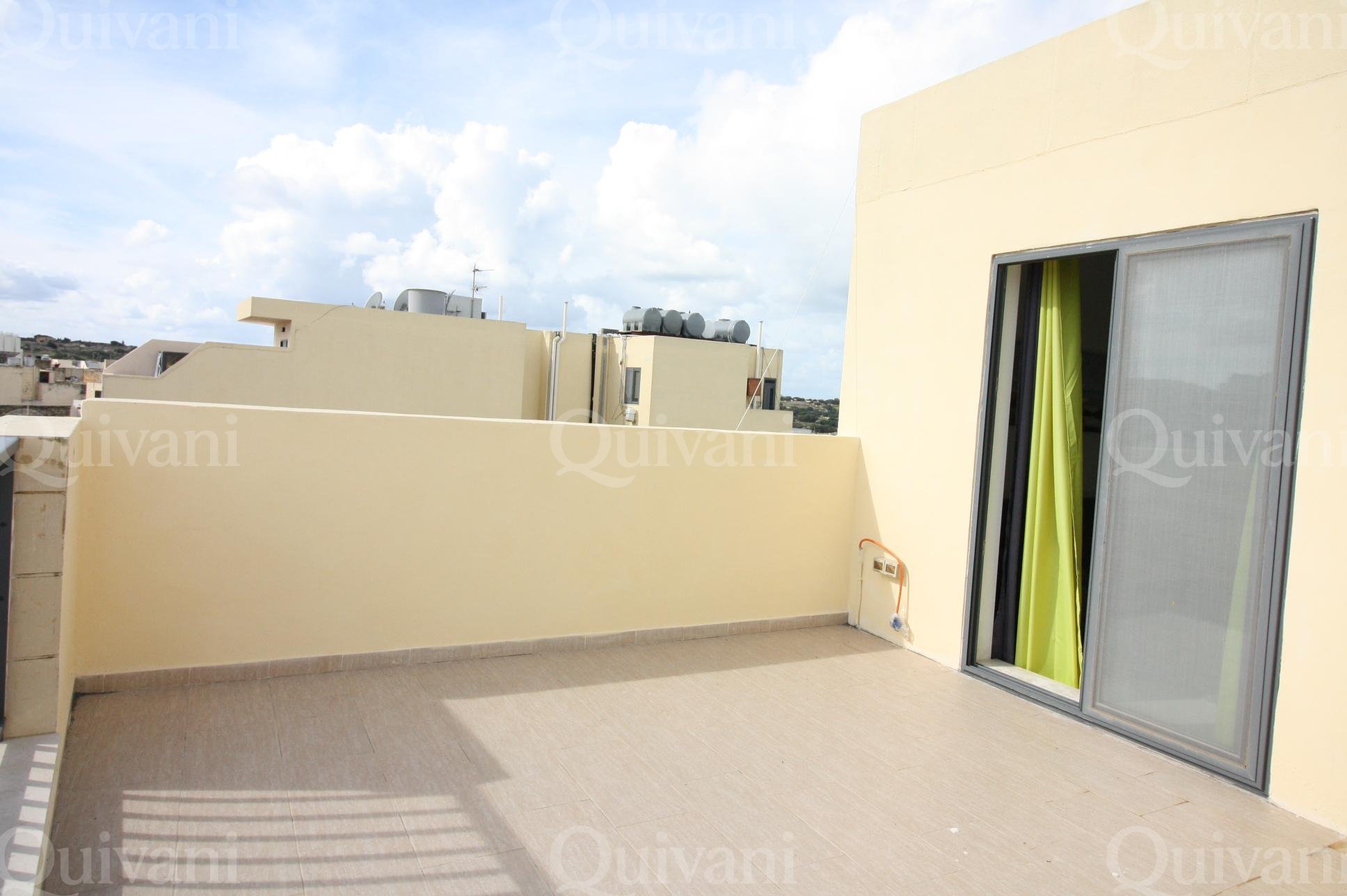 Zurrieq, Furnished Penthouse