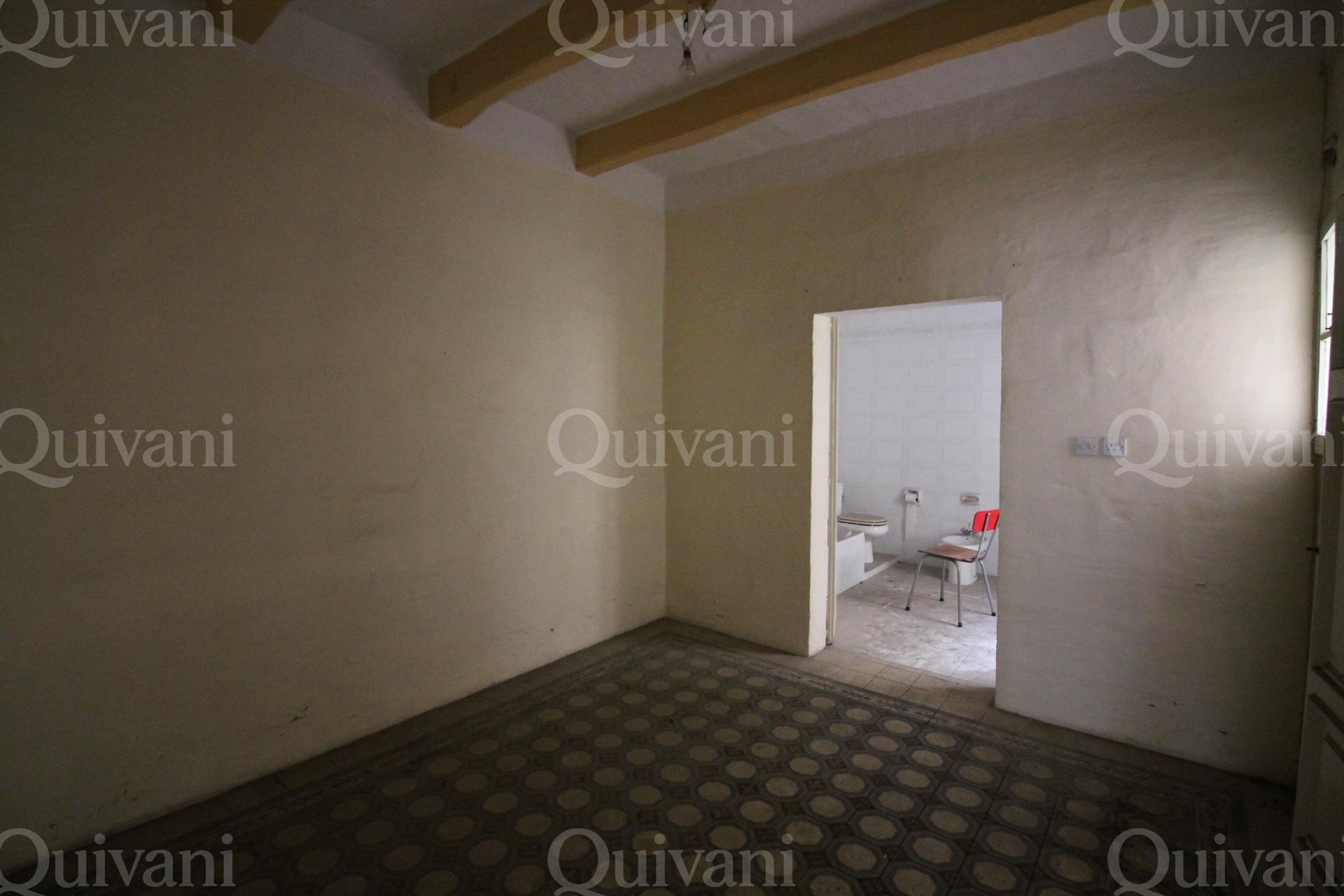 Floriana, Needs Refurbishment Office Block