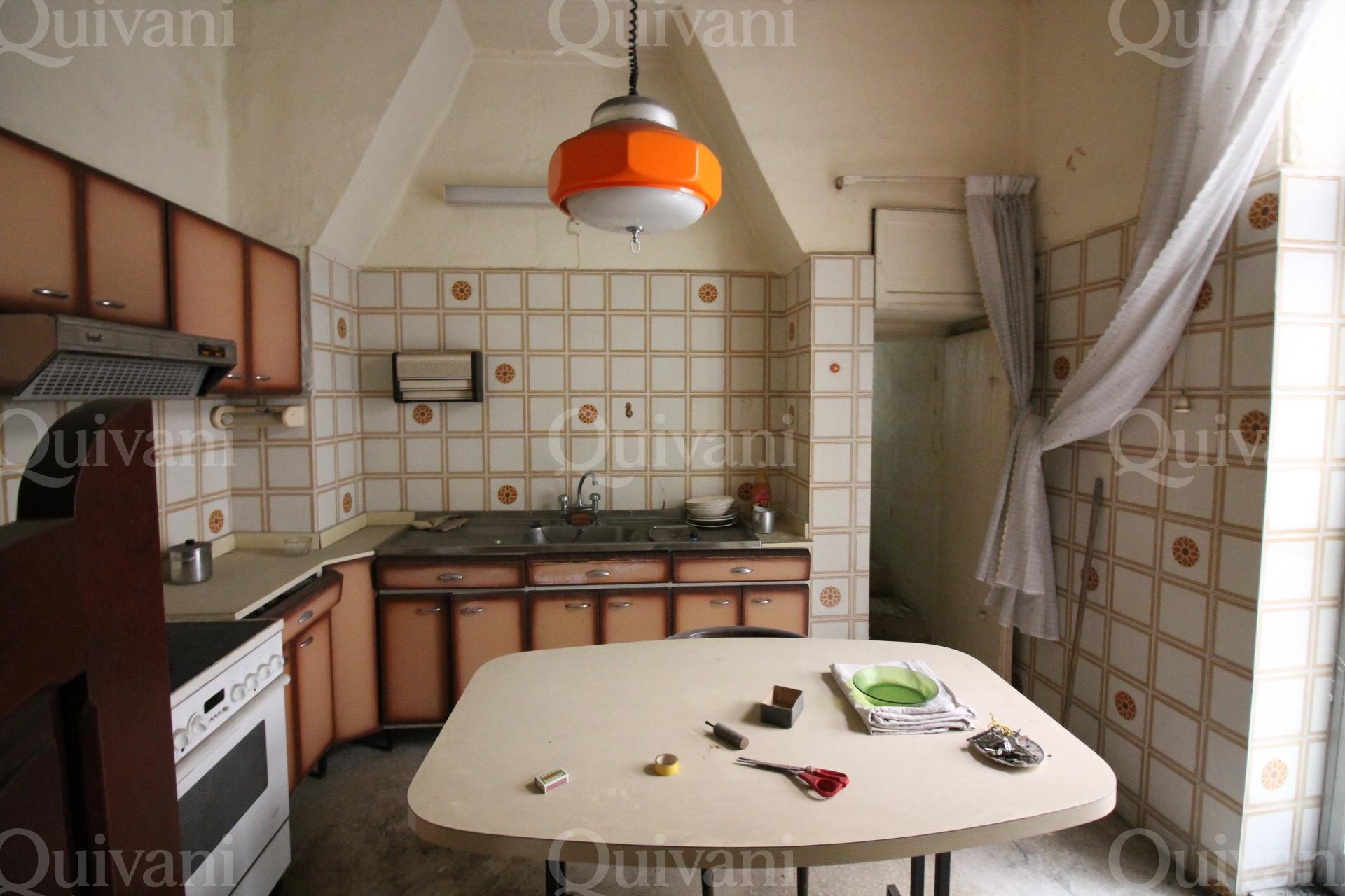 Floriana, Needs Refurbishment Office Block