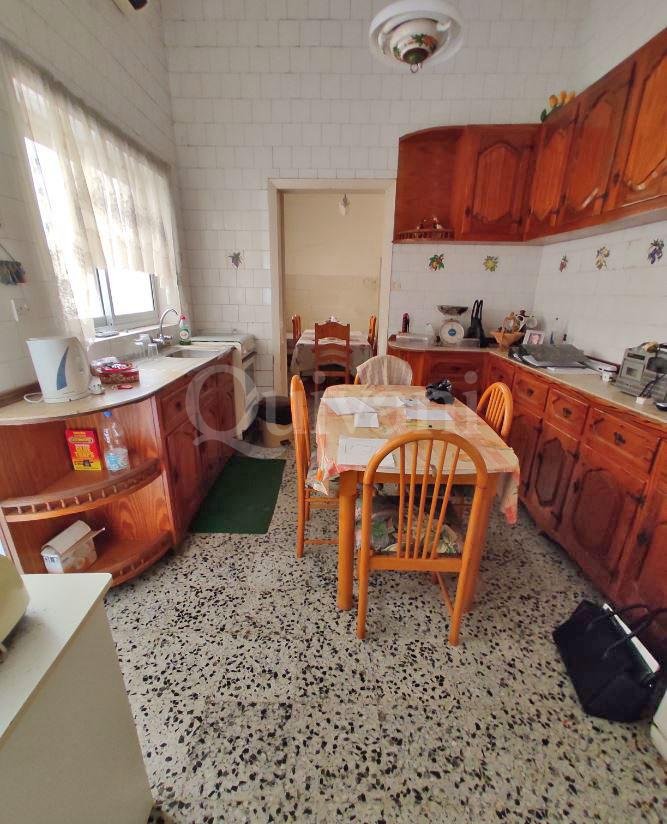 Qormi, Shell Form Terraced House