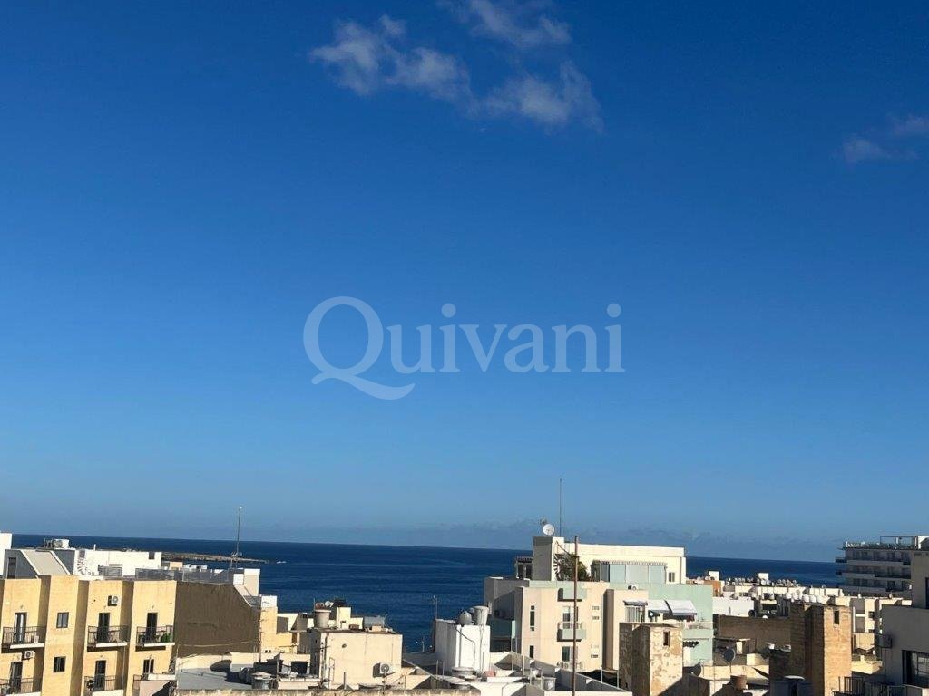 Bugibba, Furnished Penthouse