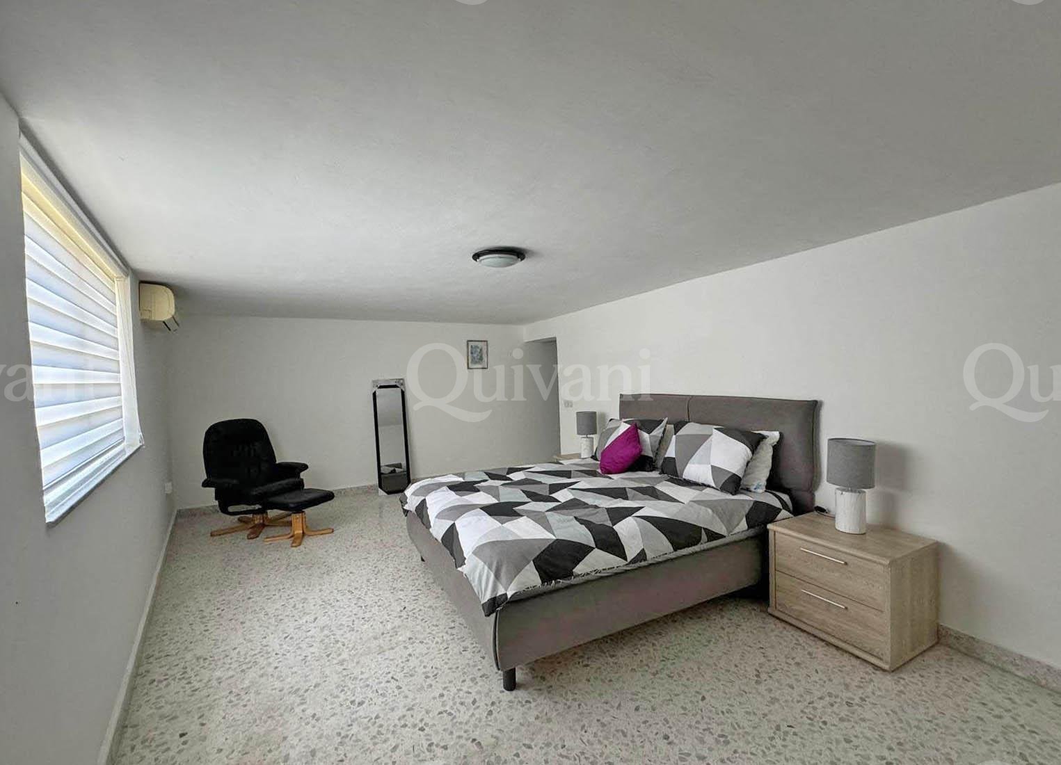 St.Andrews, Furnished Maisonette