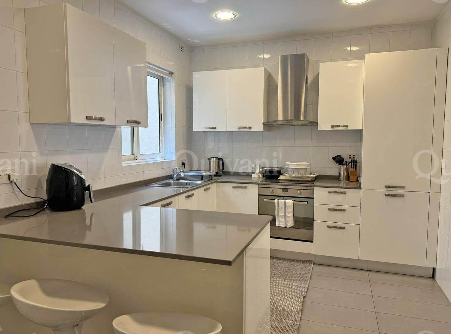 St.Andrews, Furnished Maisonette