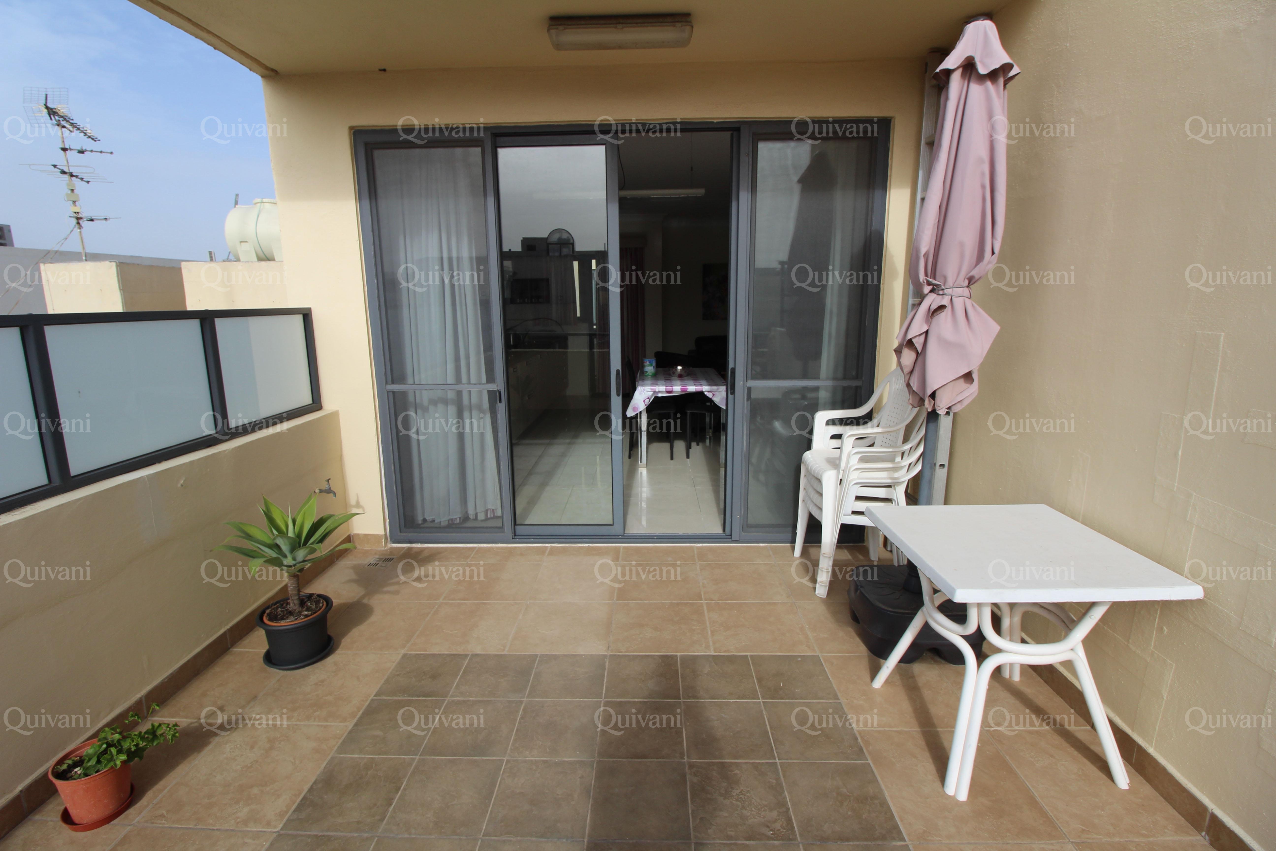 Mosta, Furnished Penthouse