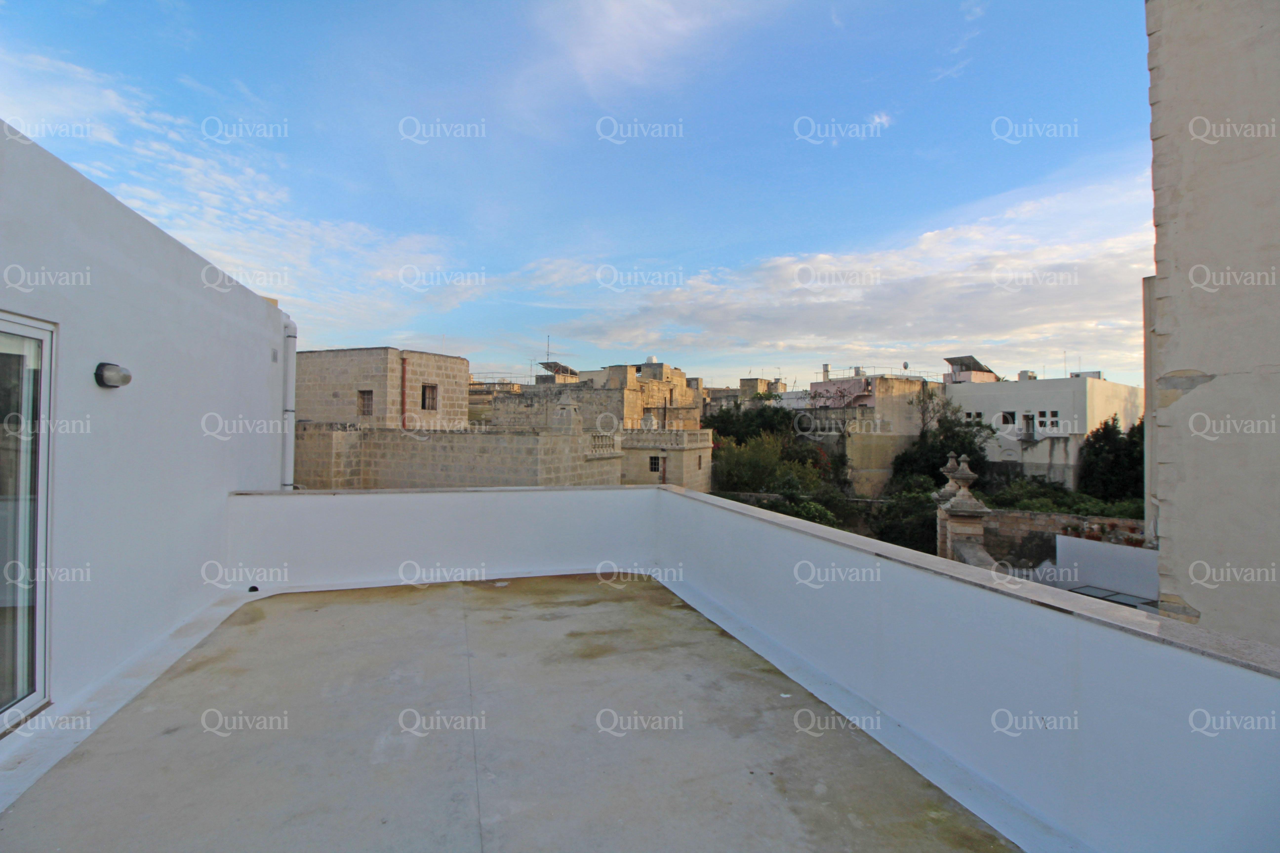 Zejtun, Furnished Terraced House