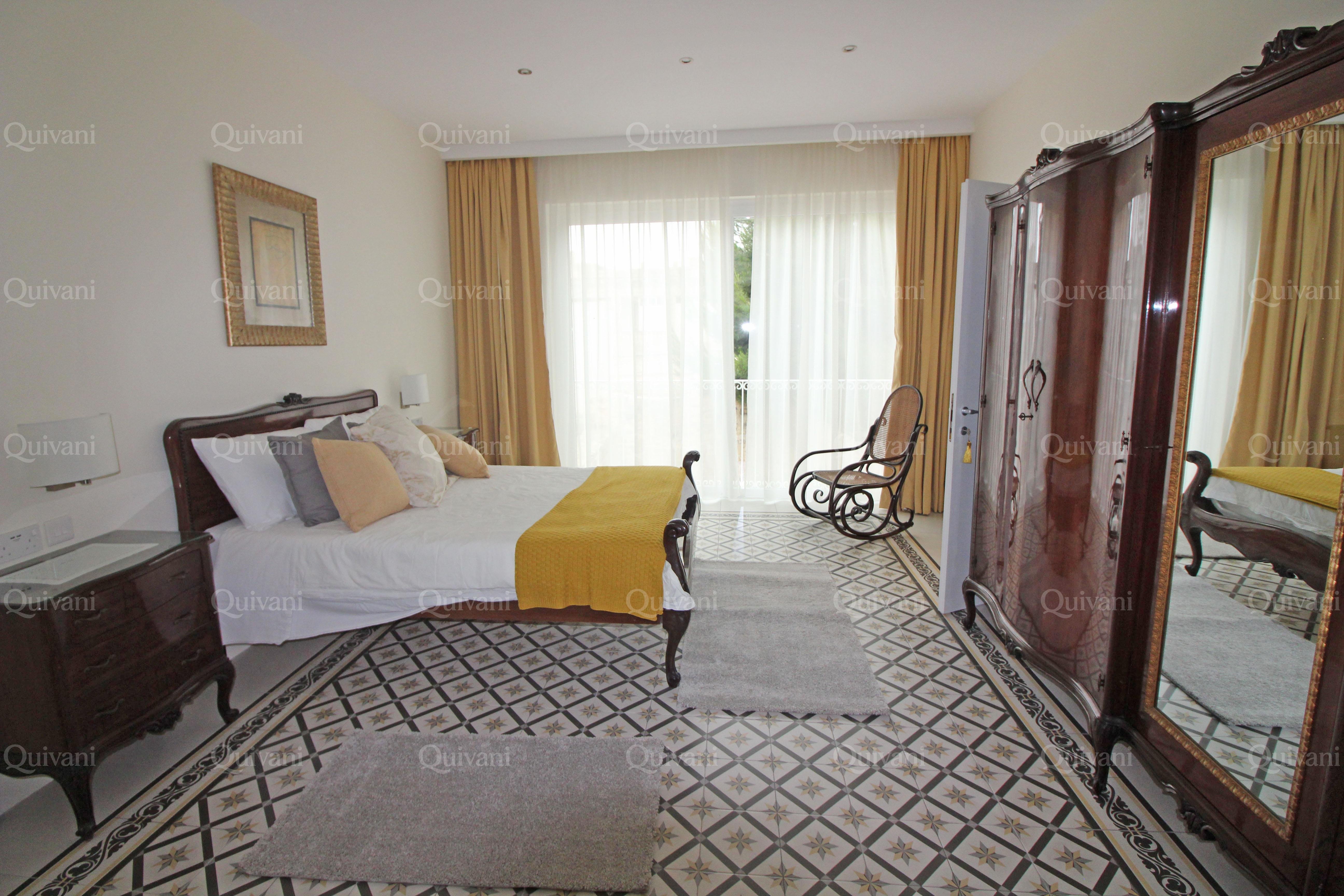 Balzan, Furnished Town House