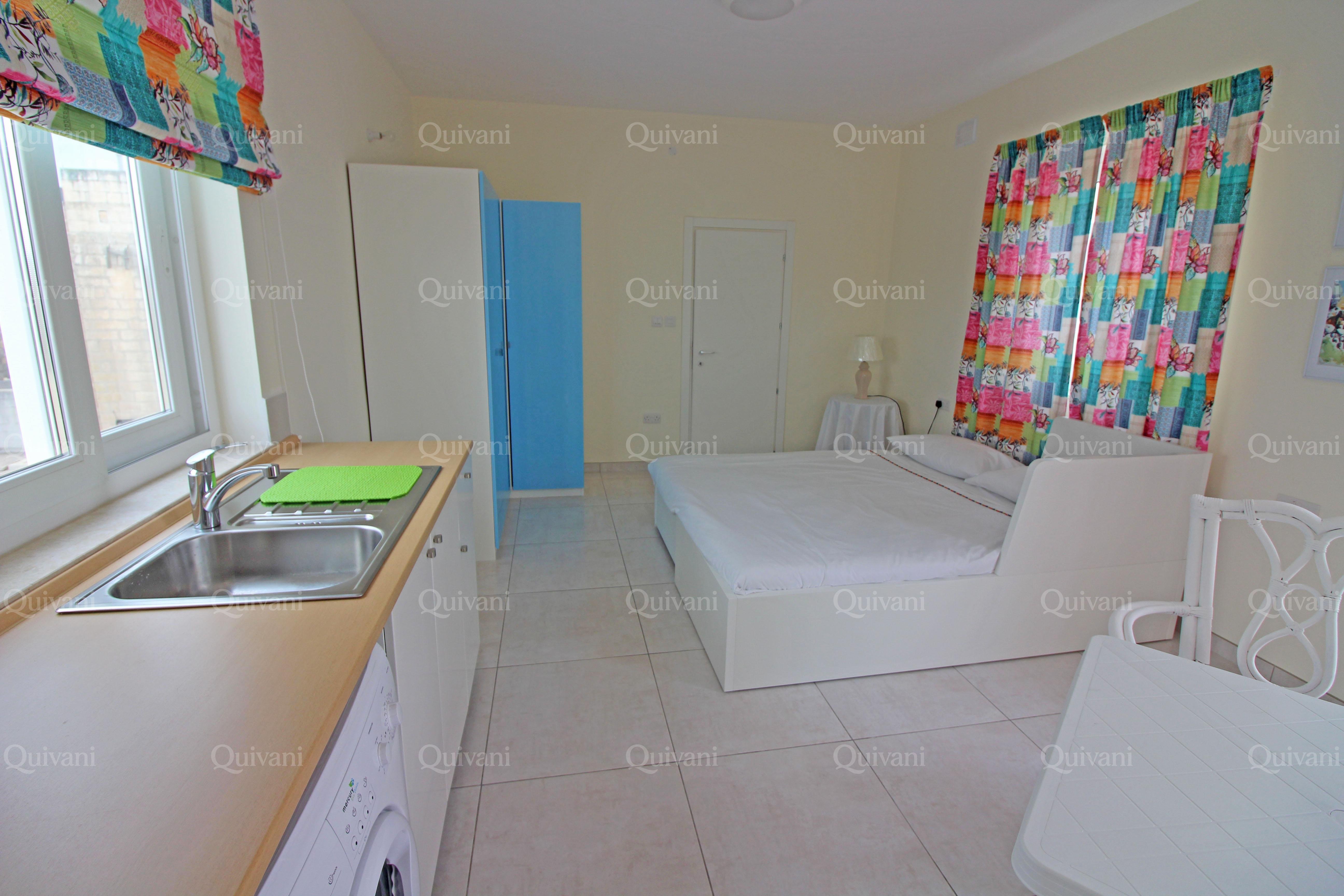 Balzan, Furnished Town House