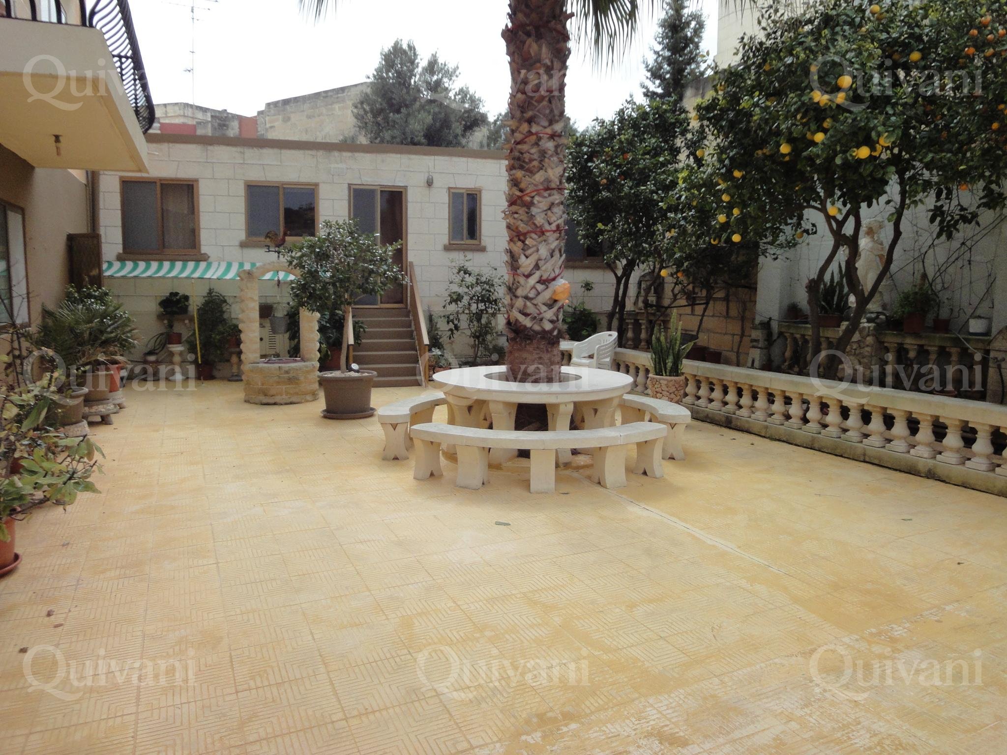 Bahar ic-Caghaq, Finished Detached Villa