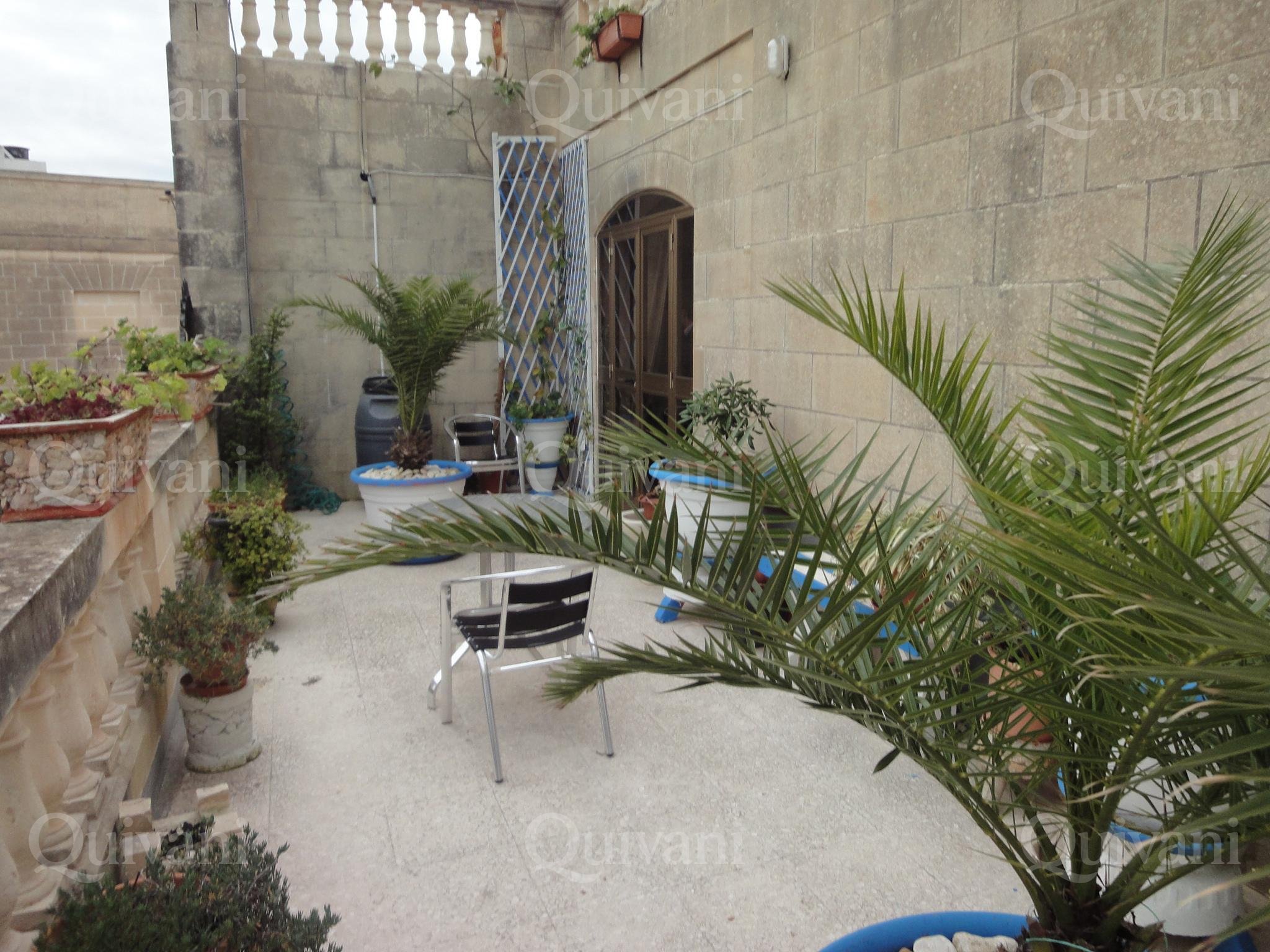 Bahar ic-Caghaq, Finished Detached Villa