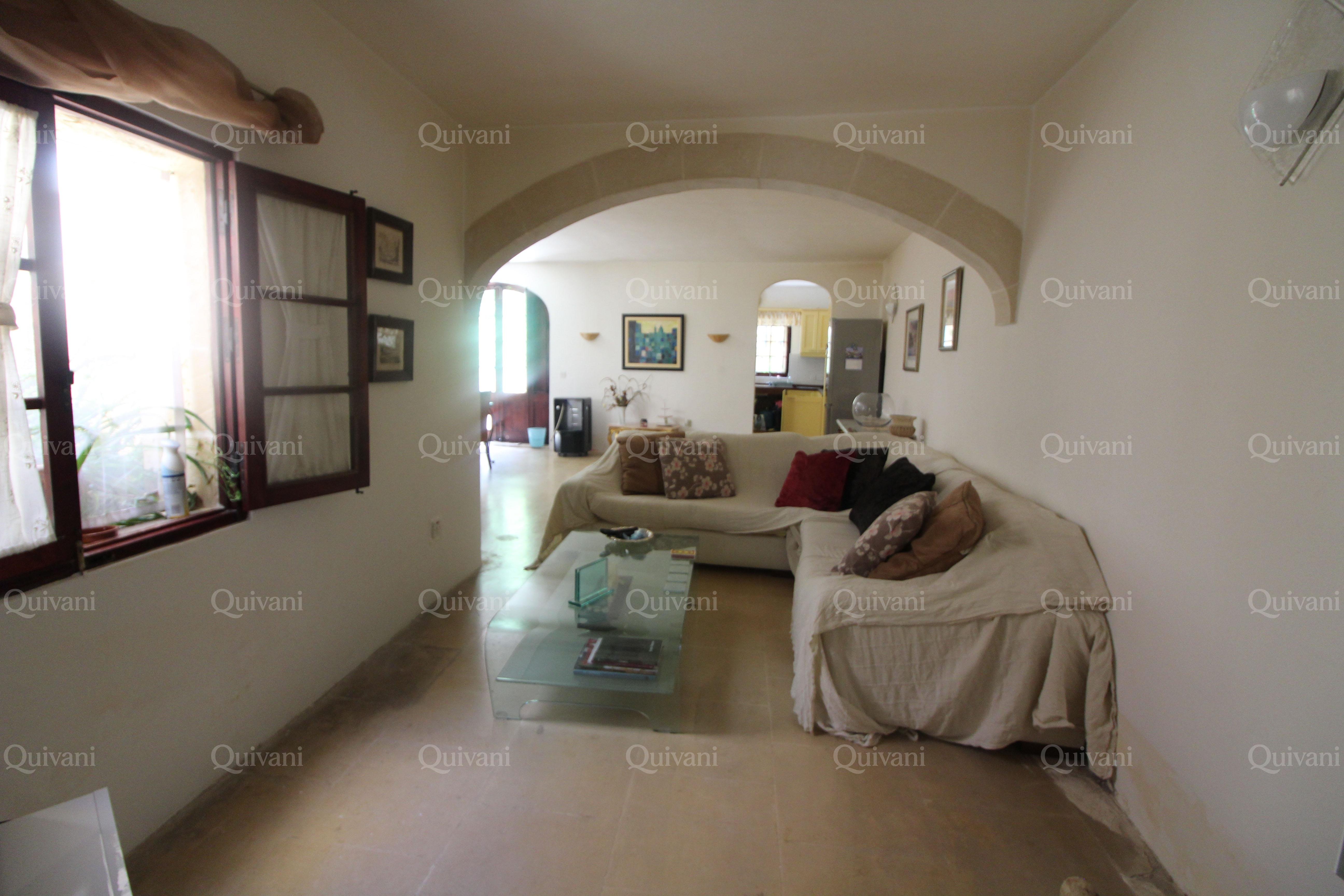 Mosta, Furnished House of Character