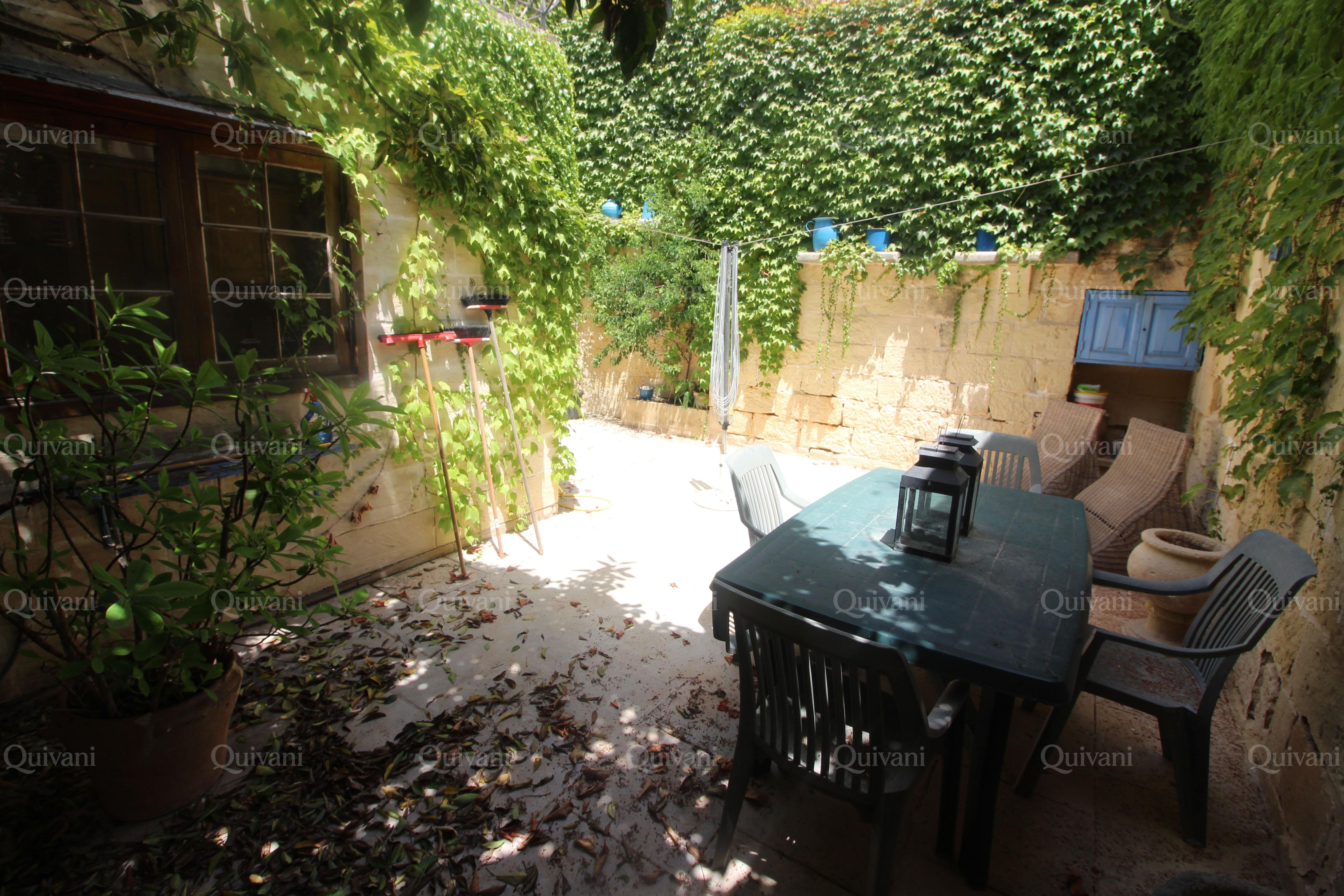 Mosta, Furnished House of Character