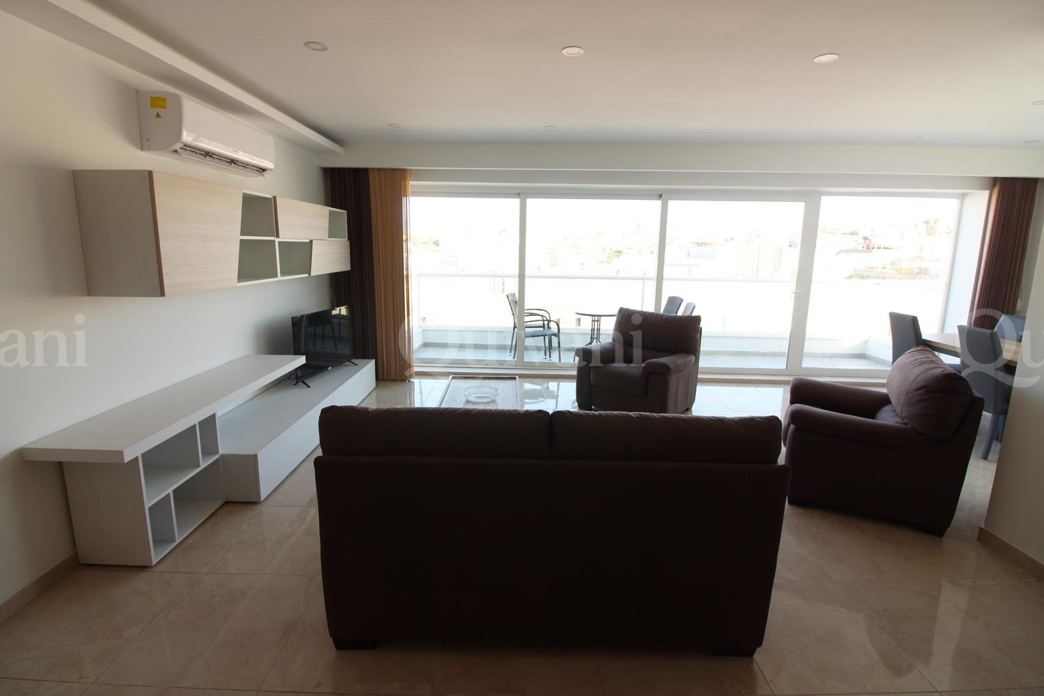 Swieqi, Furnished Apartment