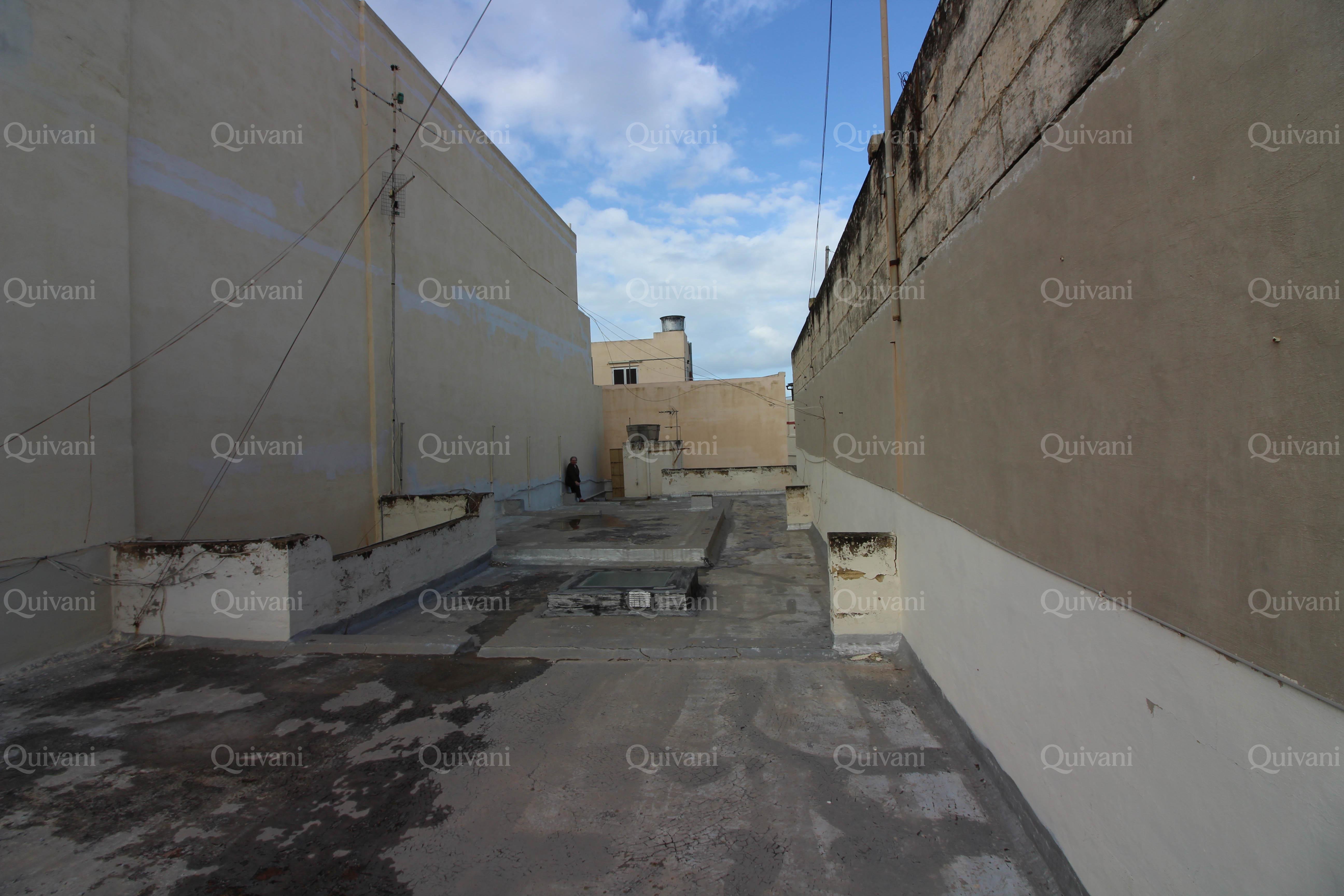 Birkirkara, Unconverted Town House