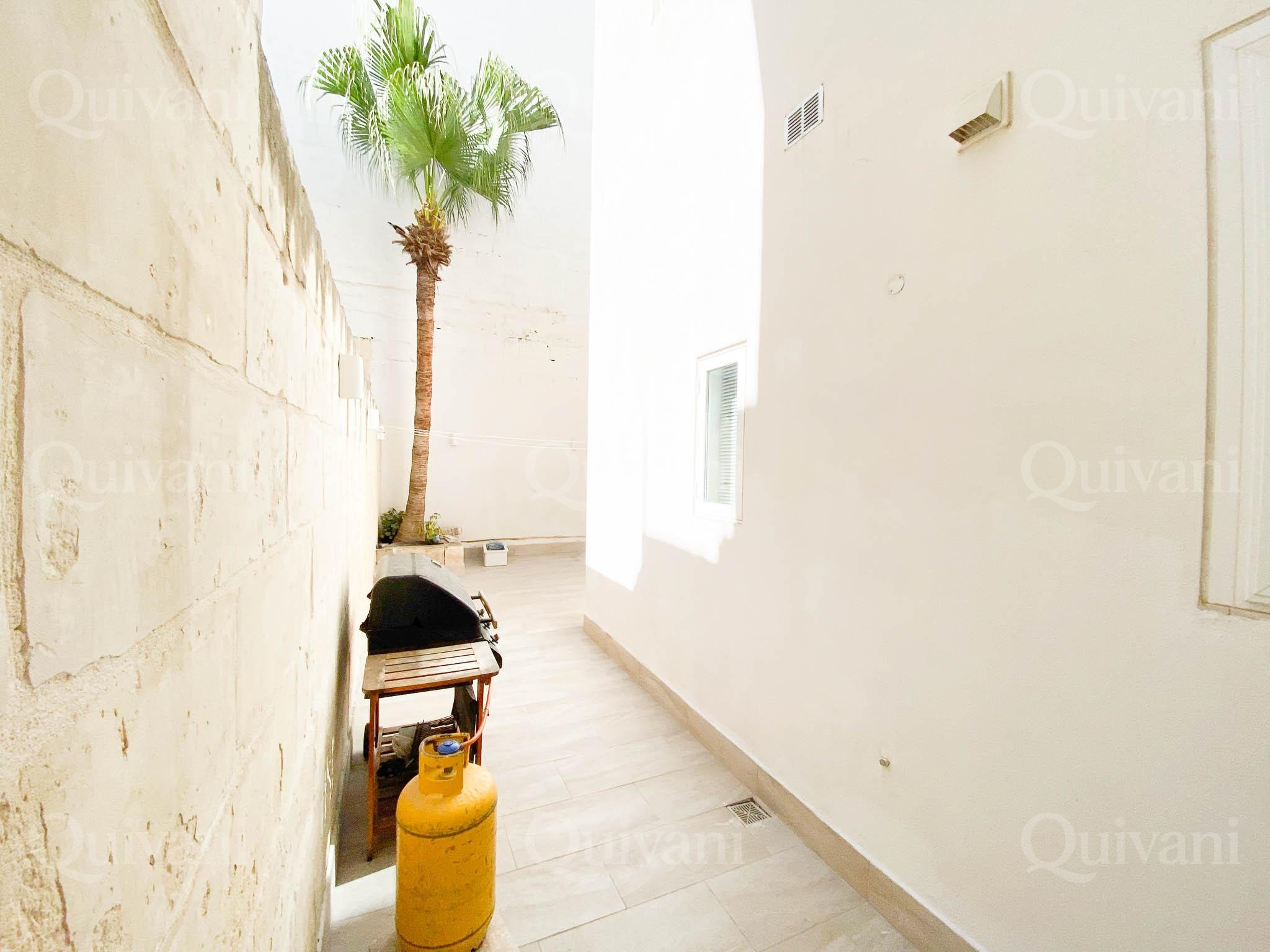 Birkirkara, Furnished Town House