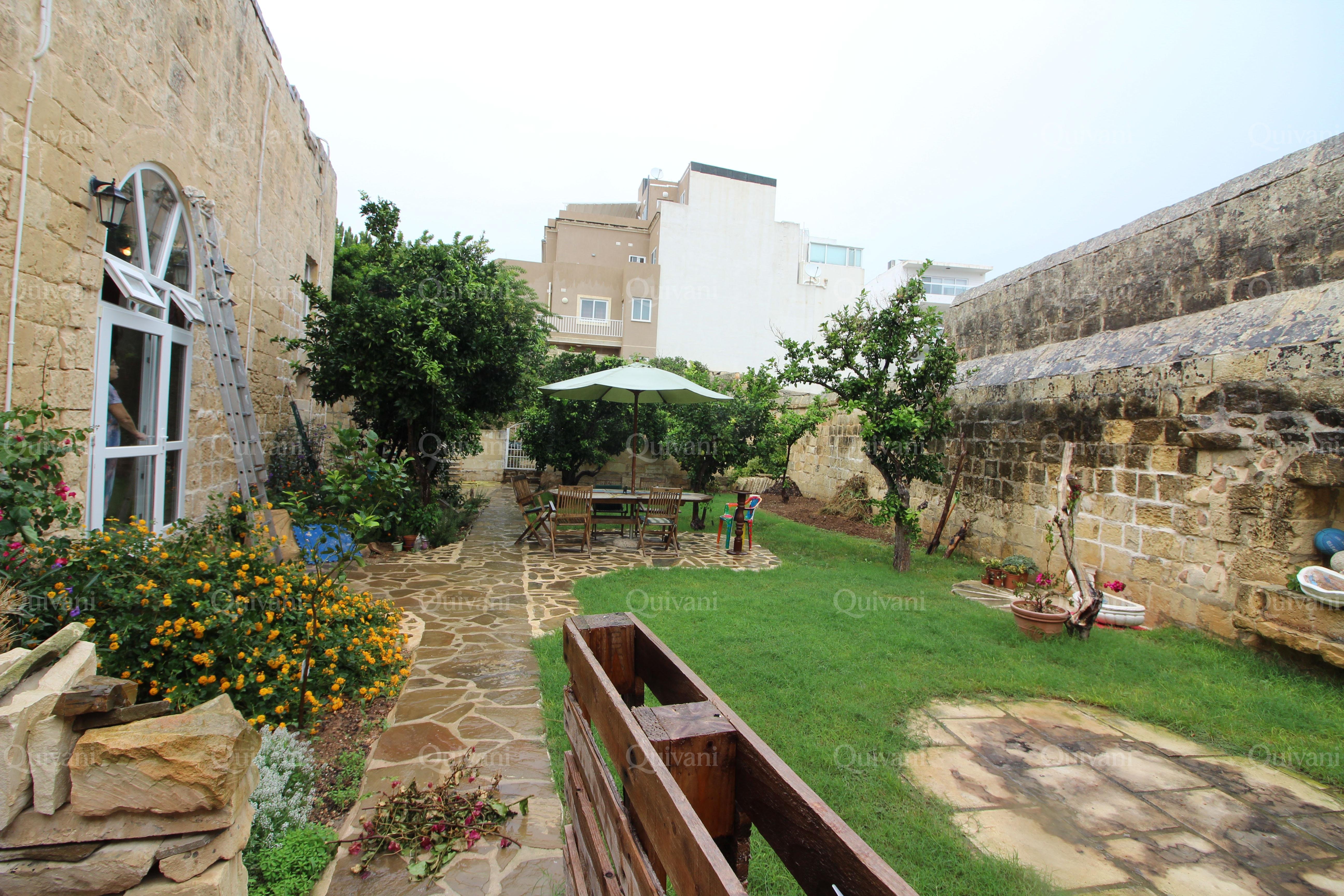 Balzan, Furnished House of Character