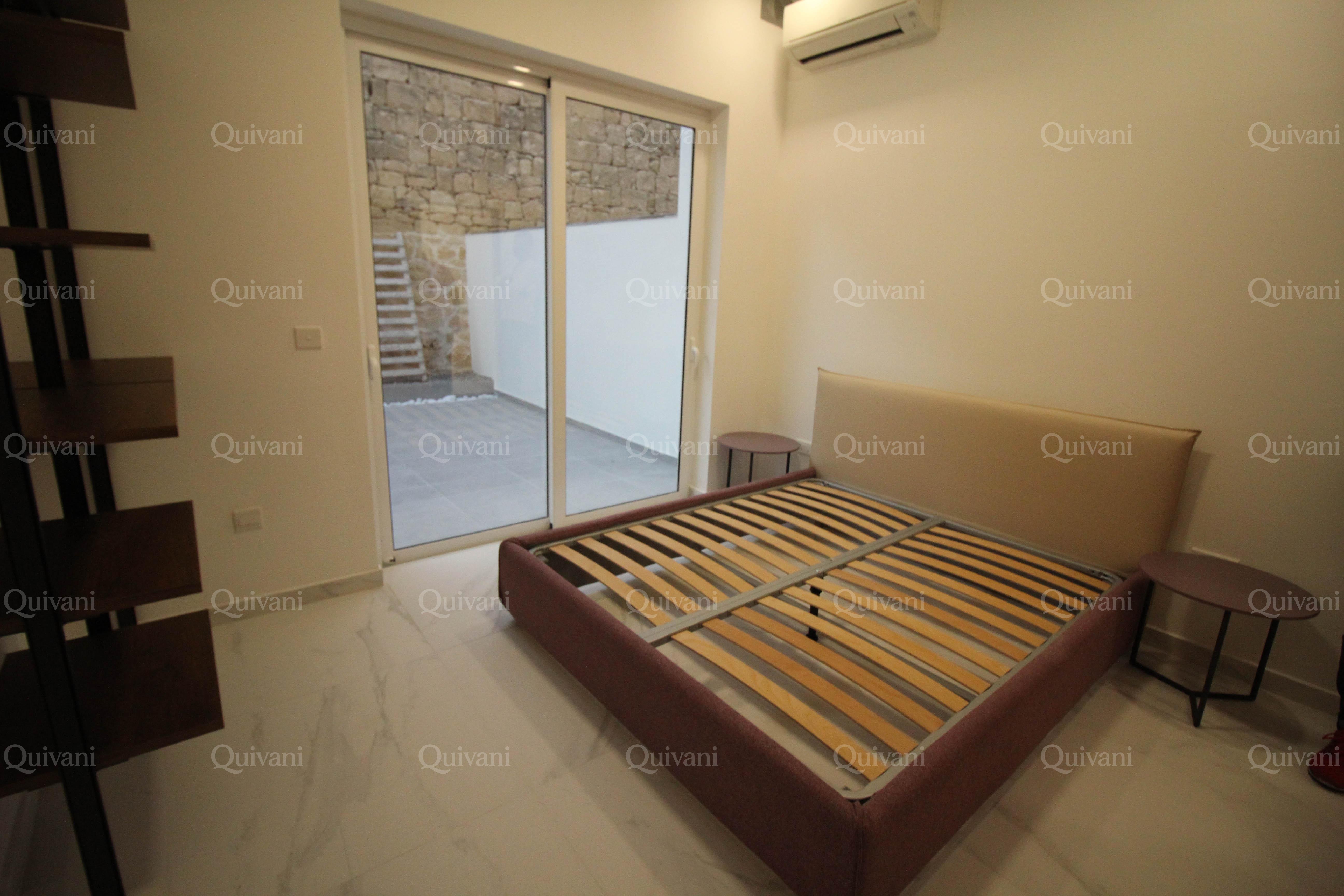 Mosta, Furnished Maisonette