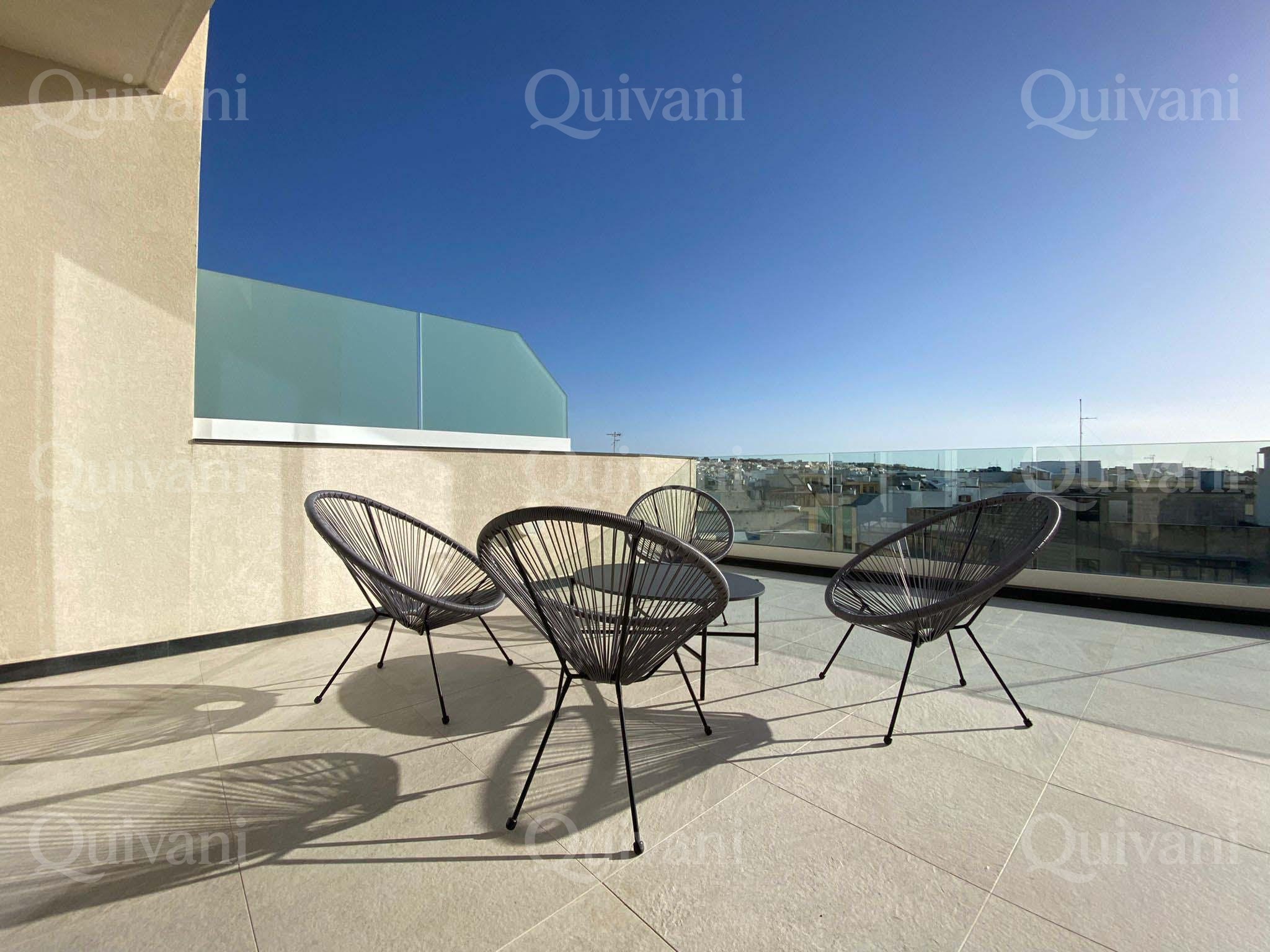 Mosta, Furnished Penthouse