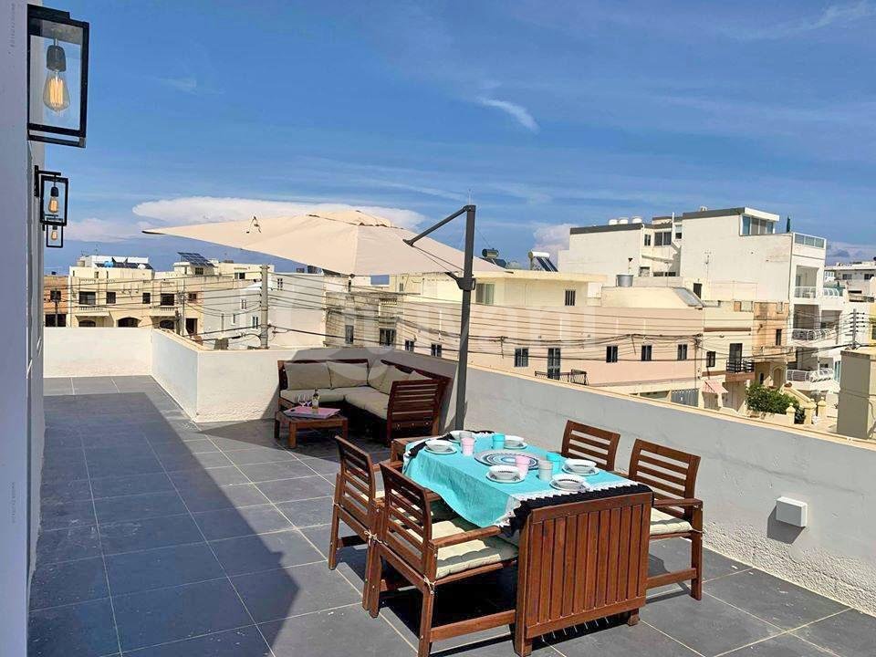 St Julians, Furnished Penthouse