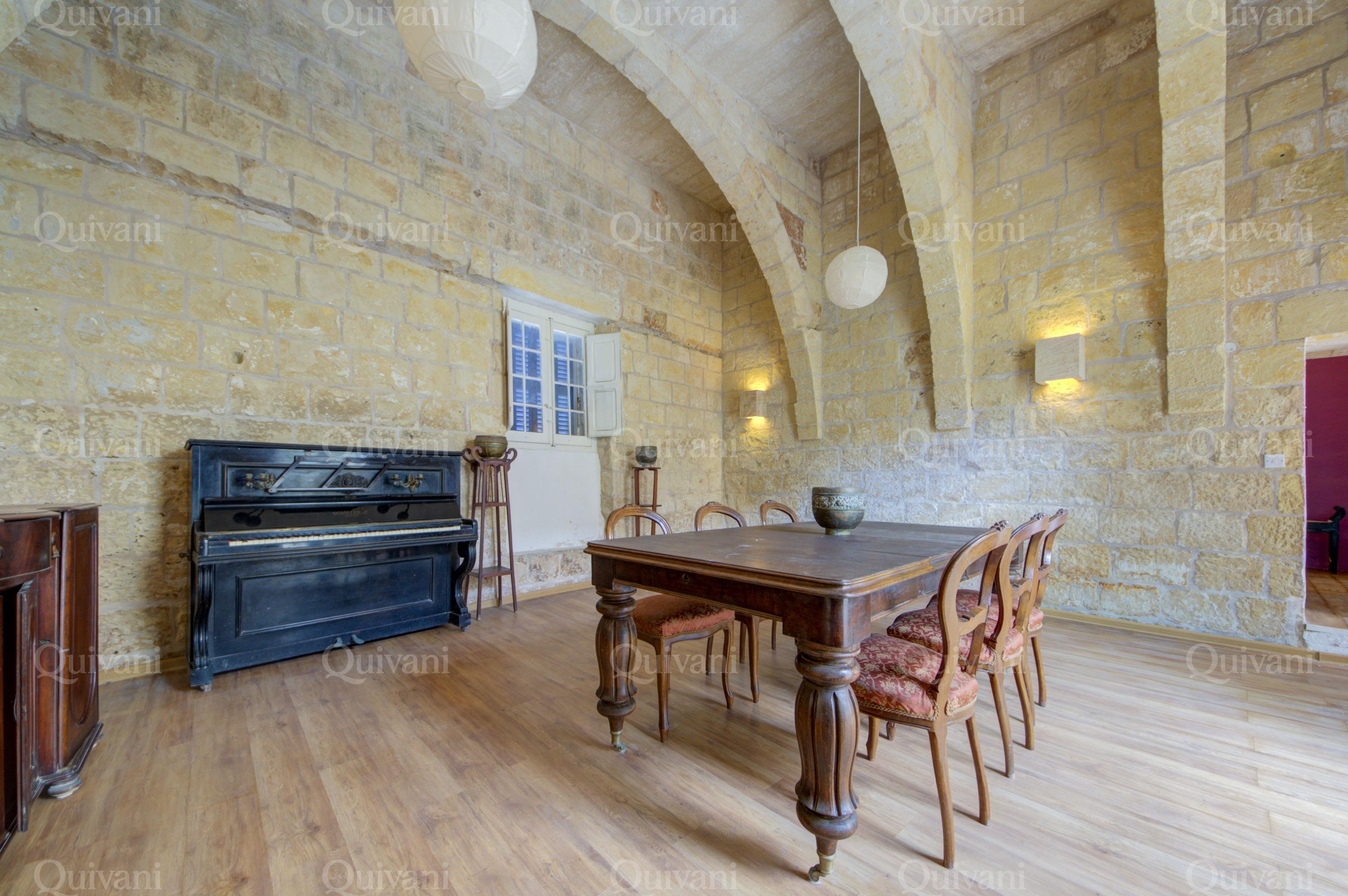 Lija, Furnished House of Character