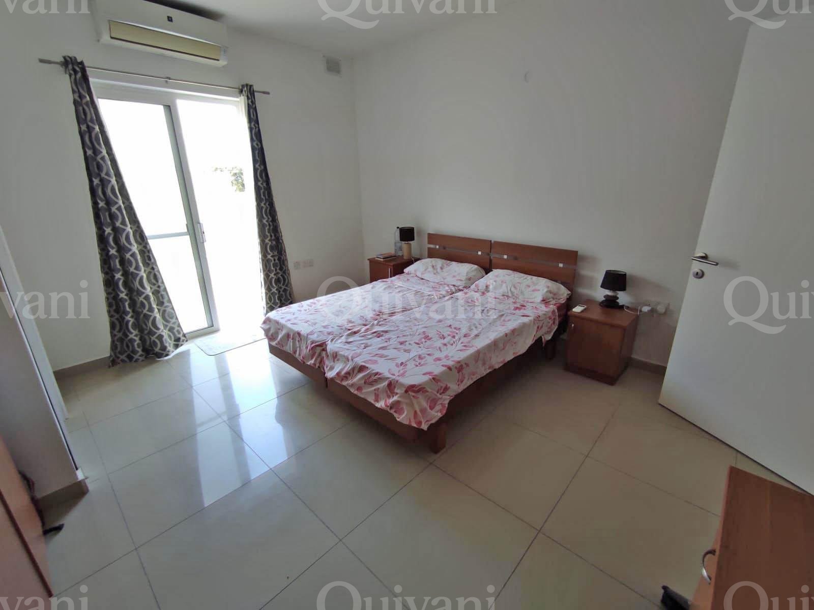 Qawra, Furnished Semi-detached Bungalow
