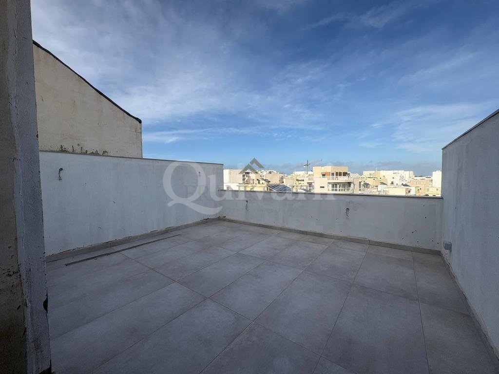 Mosta, Finished Maisonette