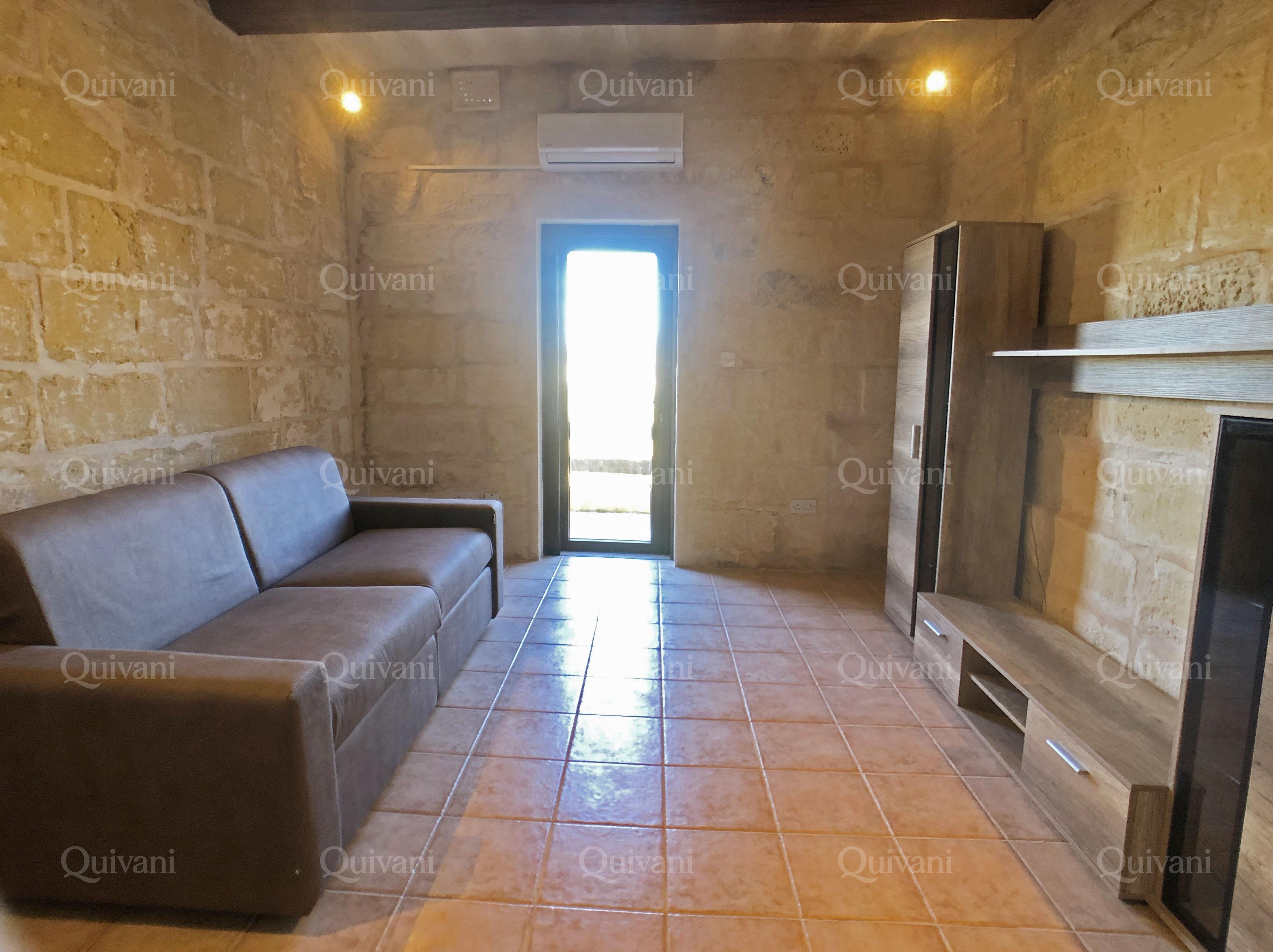 Mgarr, Furnished Farmhouse