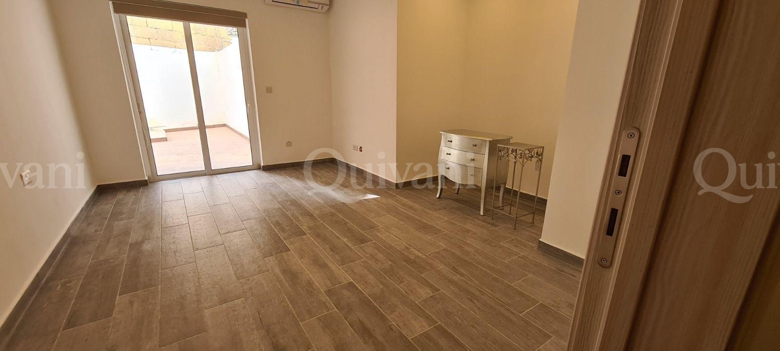 San Pawl tat-Targa, Furnished Elevated Maisonette