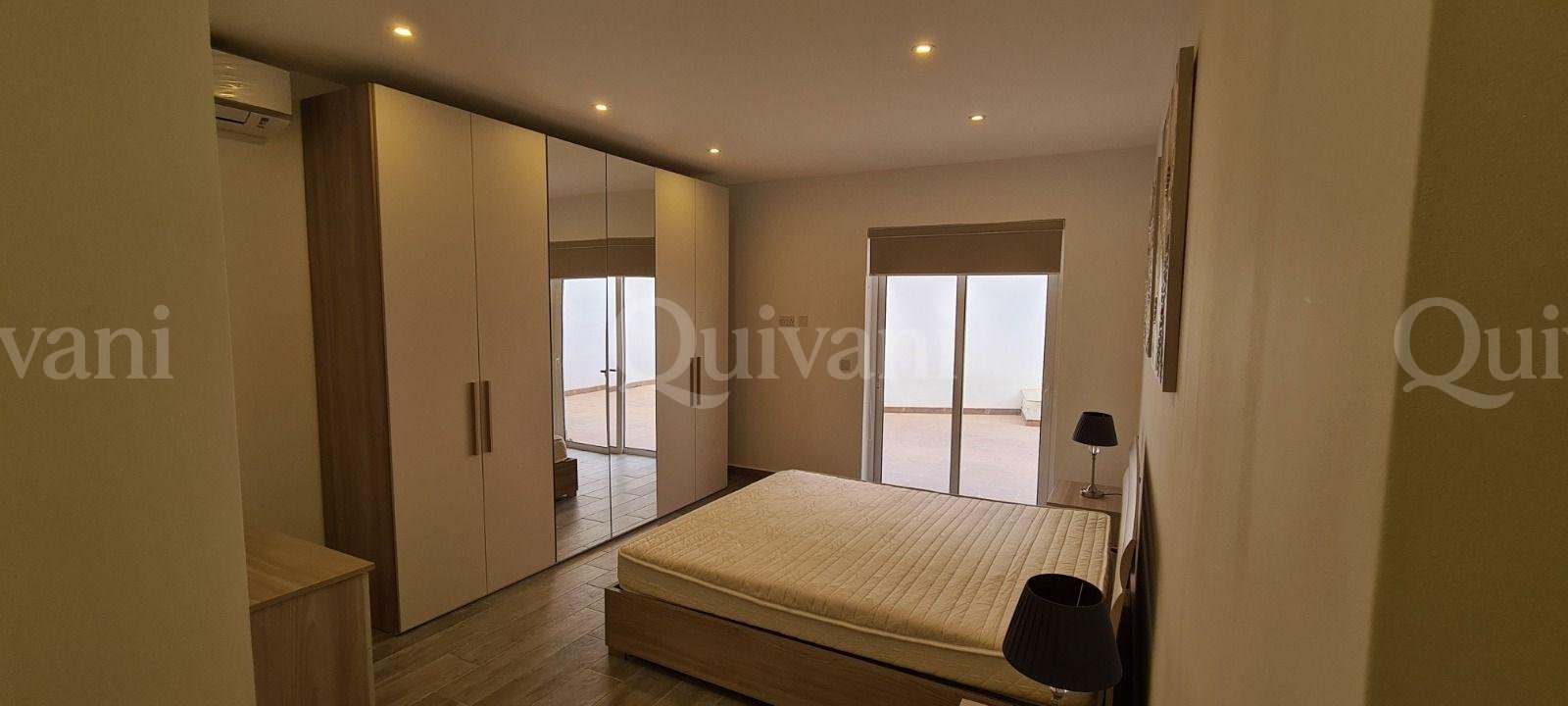 San Pawl tat-Targa, Furnished Elevated Maisonette