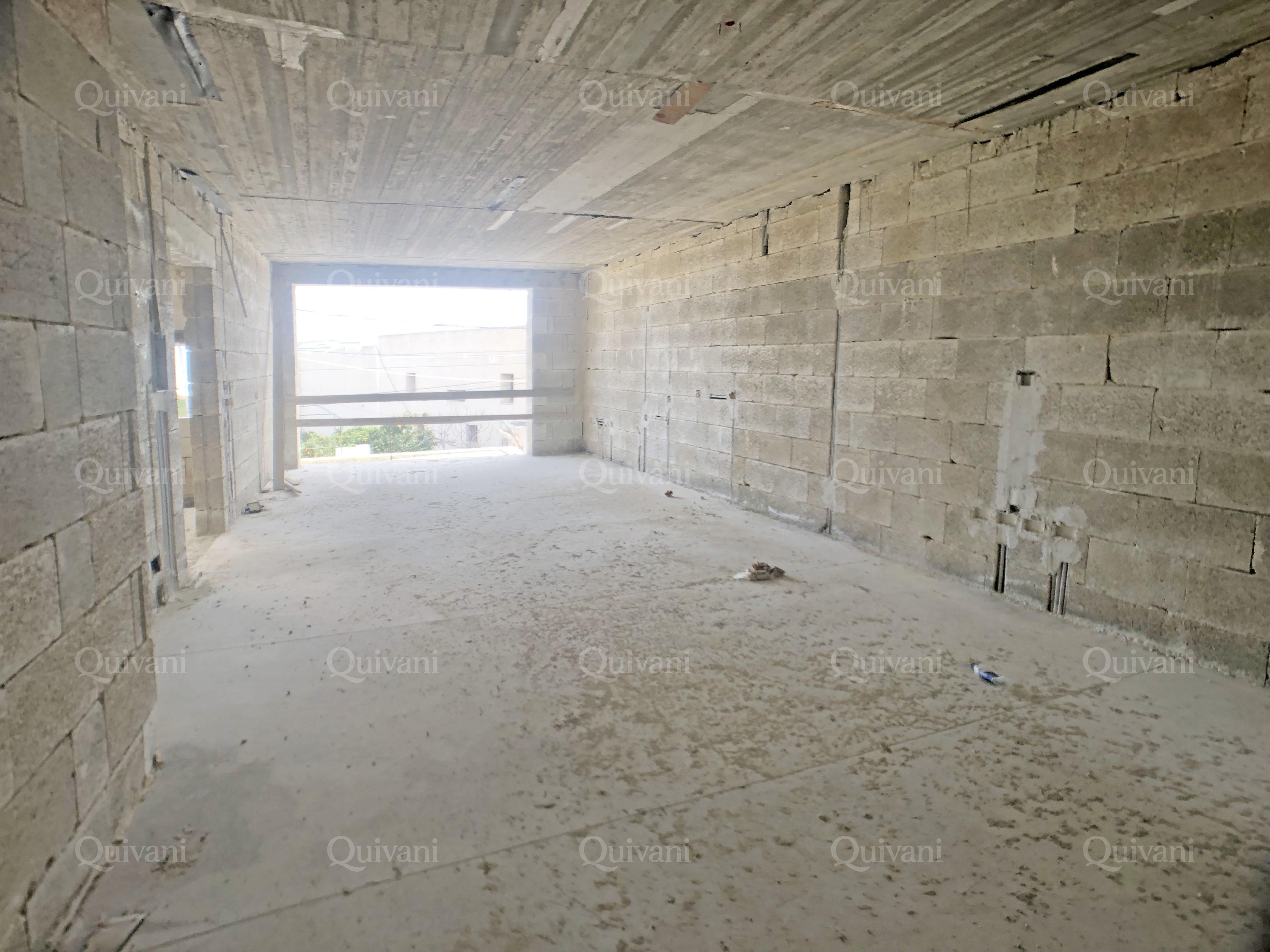 Zebbug, Shell Warehouse