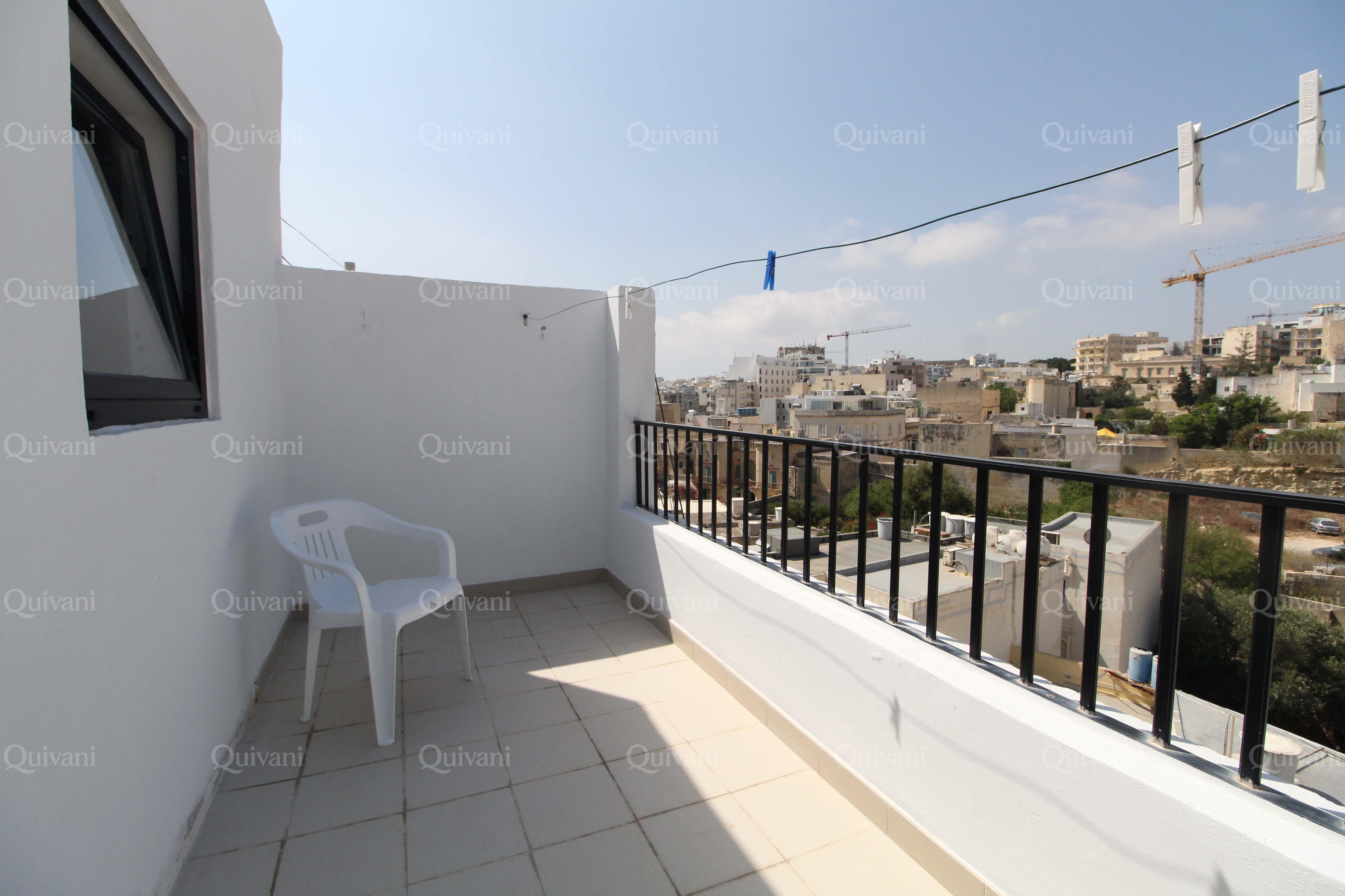 St.Julians, Furnished Penthouse