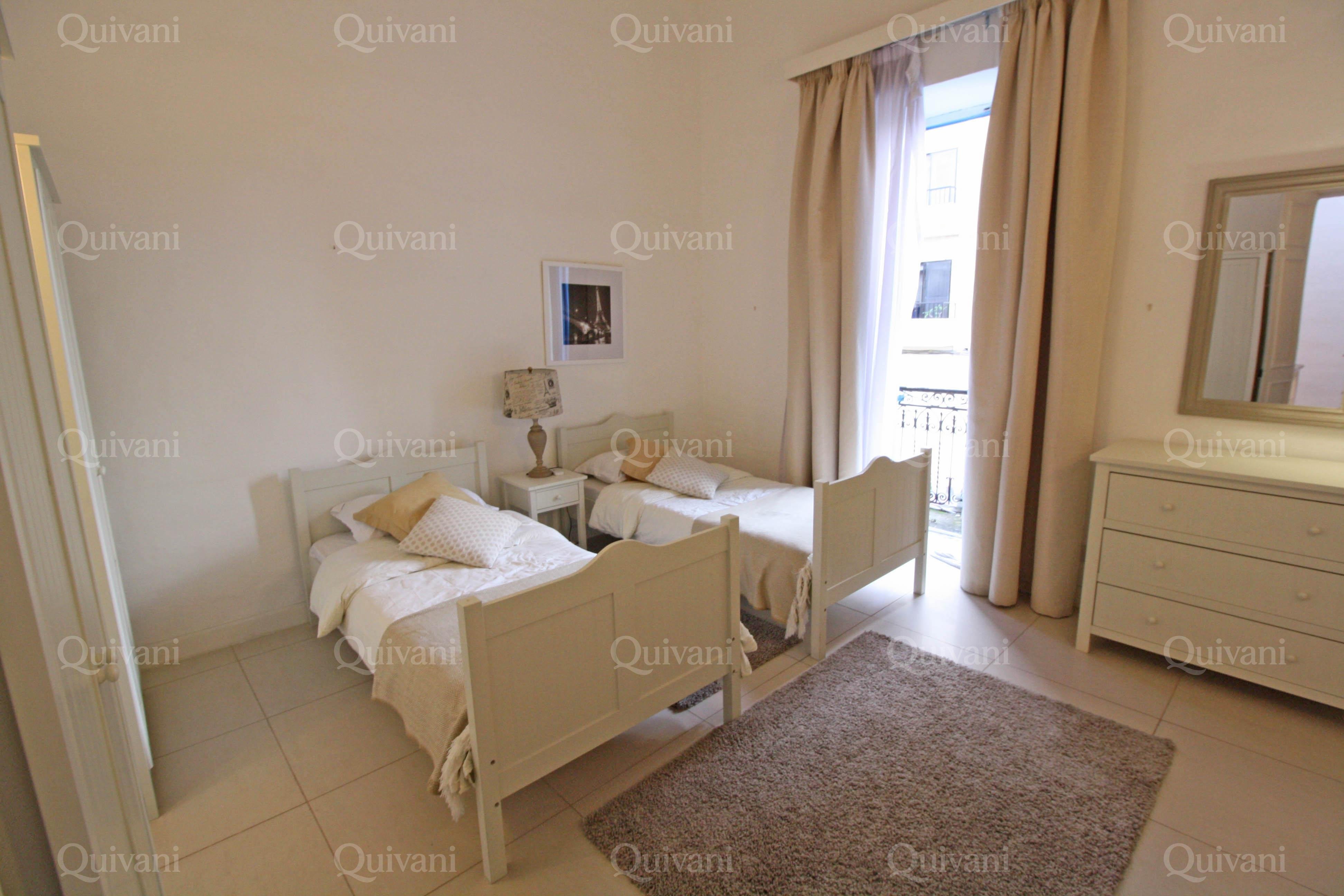 Sliema, Furnished Town House