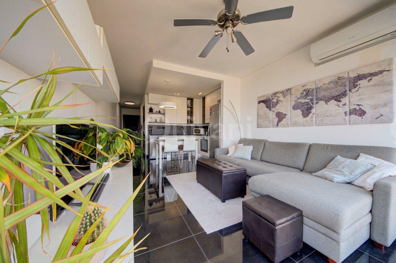 St Julians, Penthouse