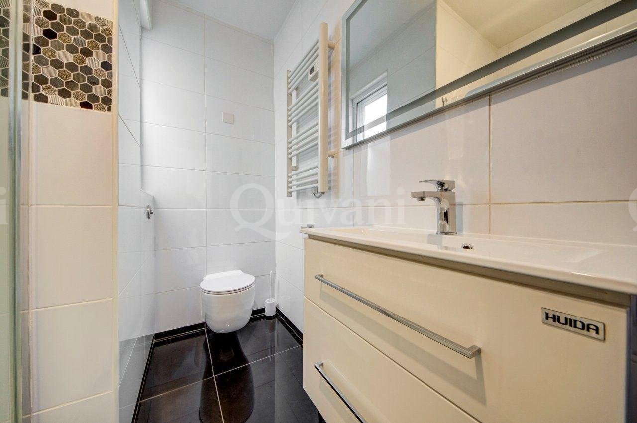 St Julians, Penthouse