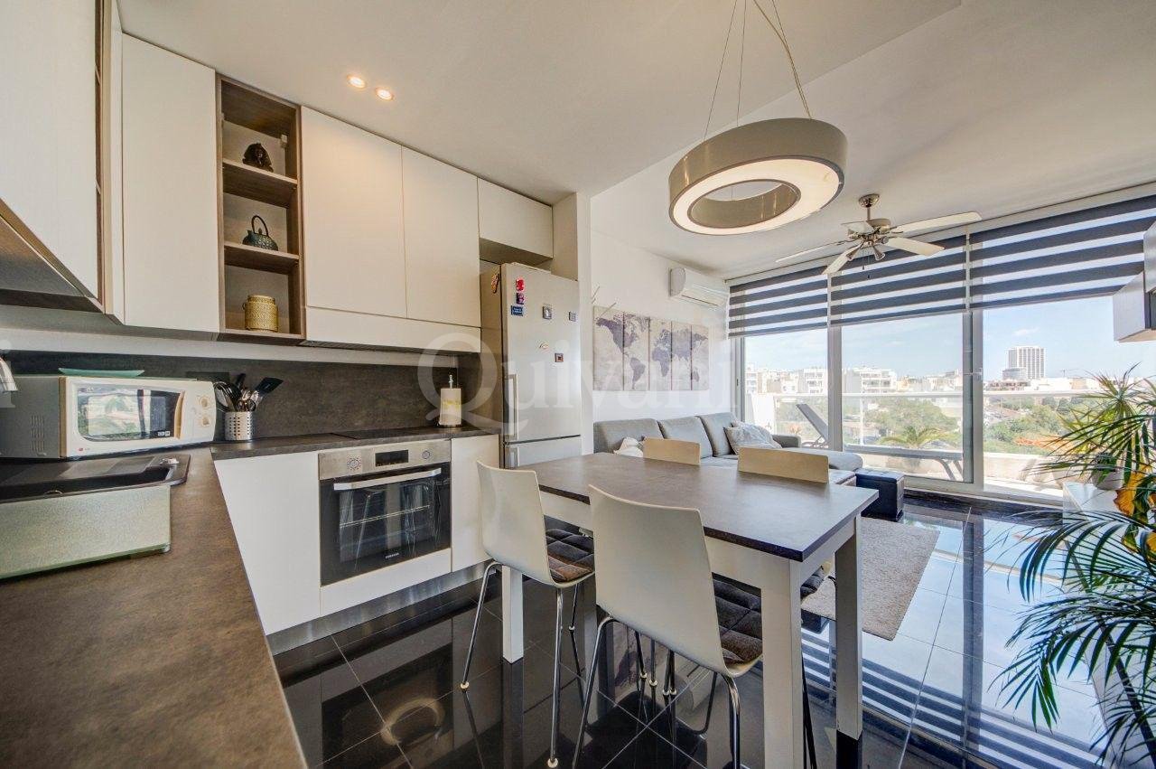 St Julians, Penthouse