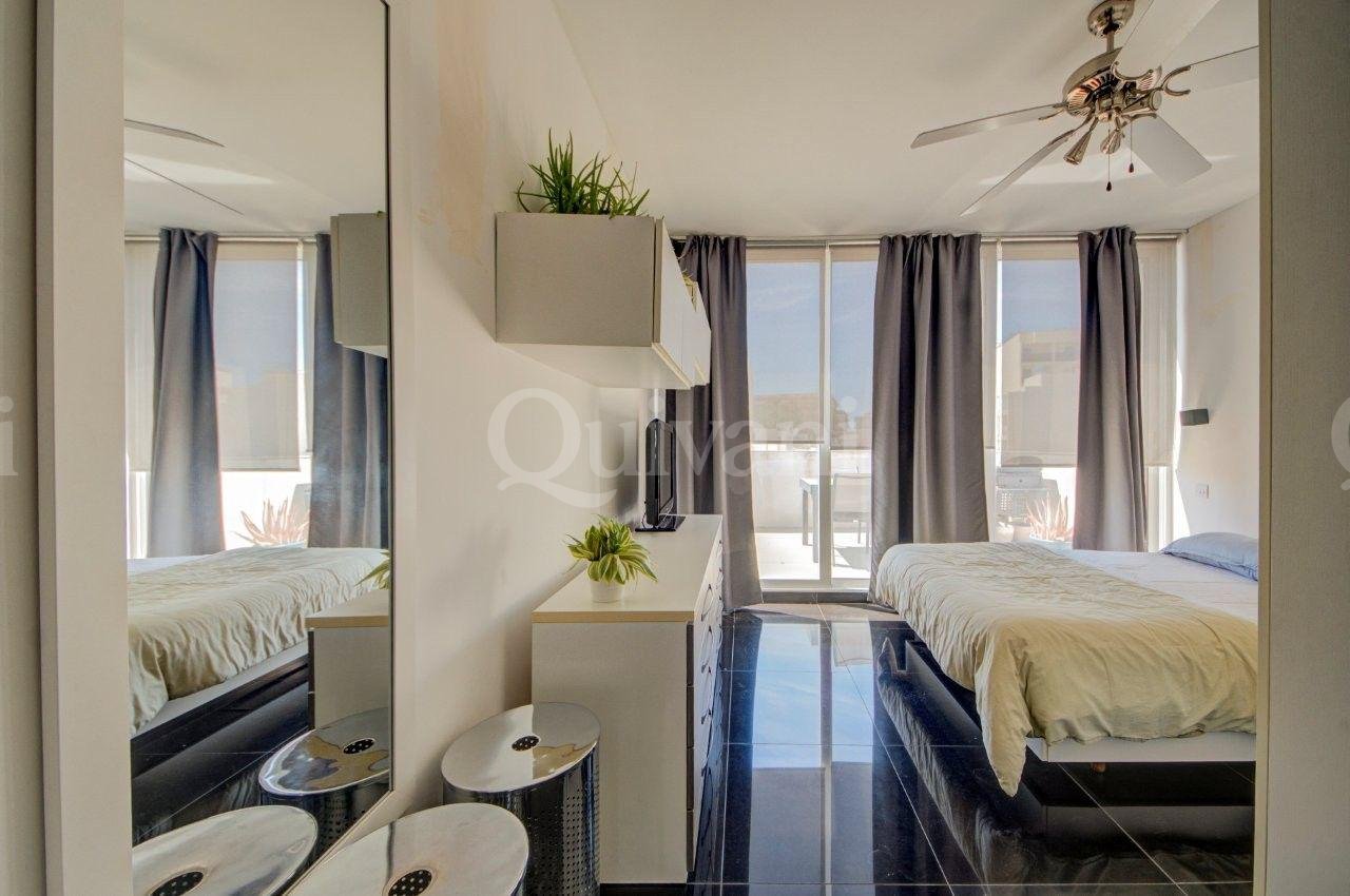 St Julians, Penthouse