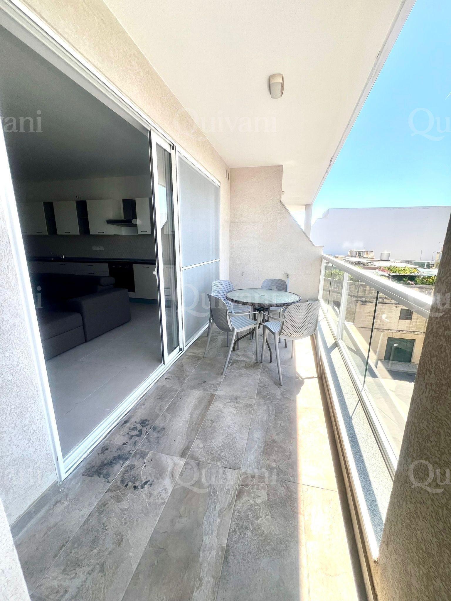 Spacious 2-Bedroom Apartment + Street-Level Garage